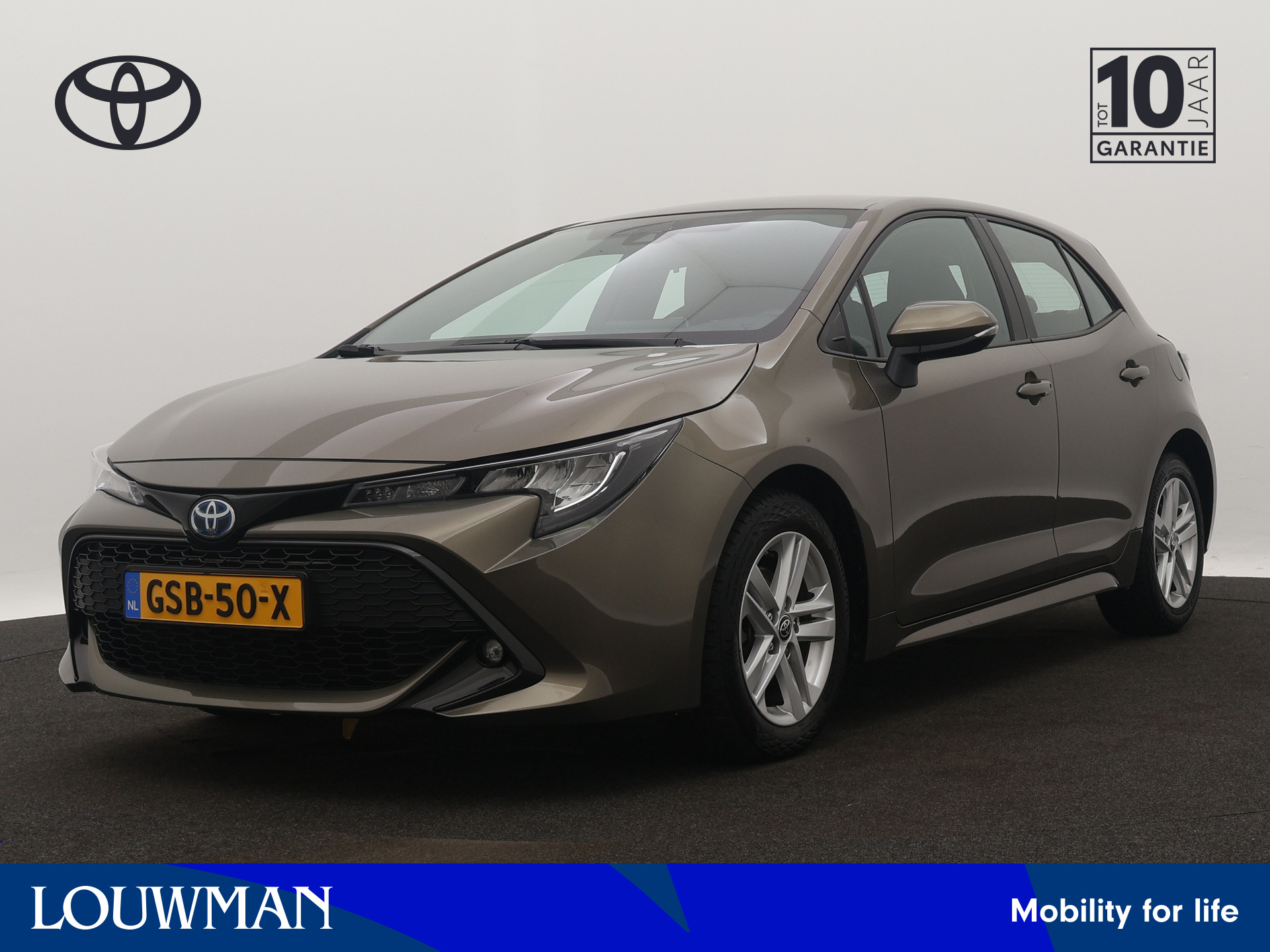 Toyota Corolla 1.8 Hybrid Business Limited | Navigatie |