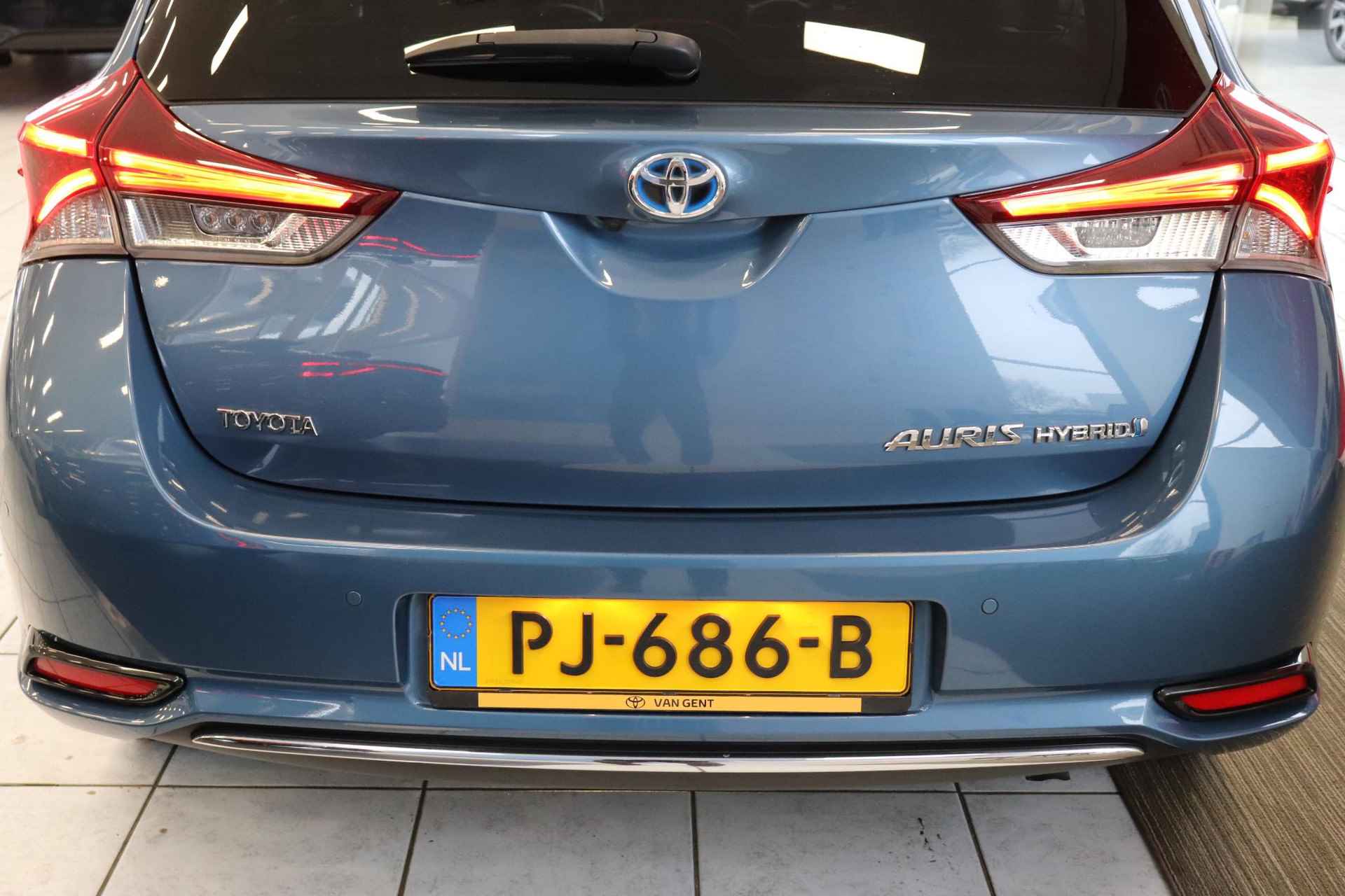 Toyota Auris 1.8 Hybrid Executive - 19/31