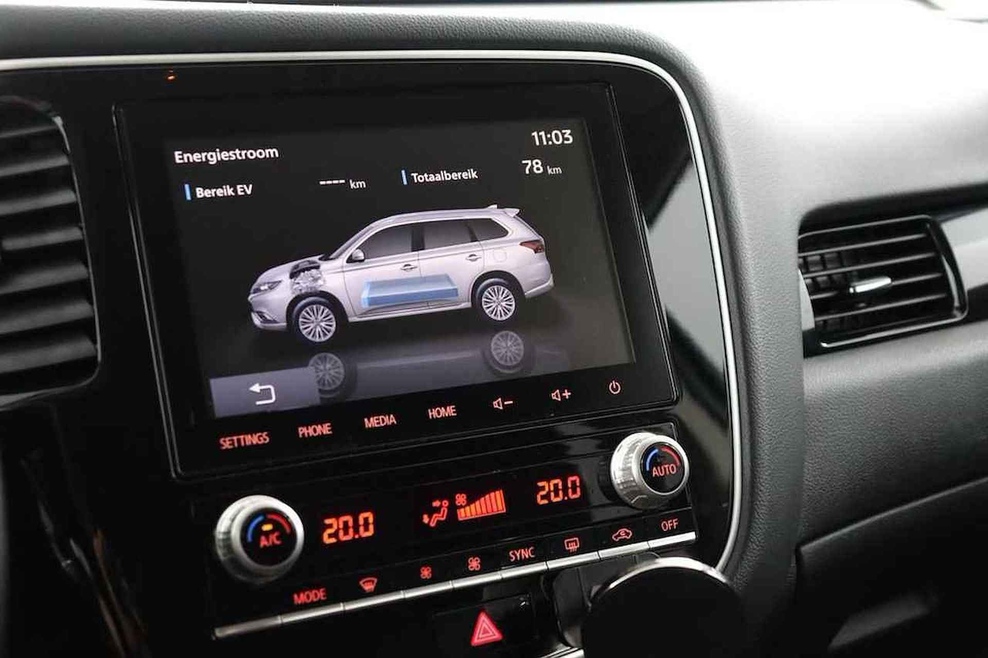 Mitsubishi Outlander 2.4 PHEV Pure 4WD | TREKHAAK | CARPLAY | 1e-EIG. | CAMERA | - 20/40