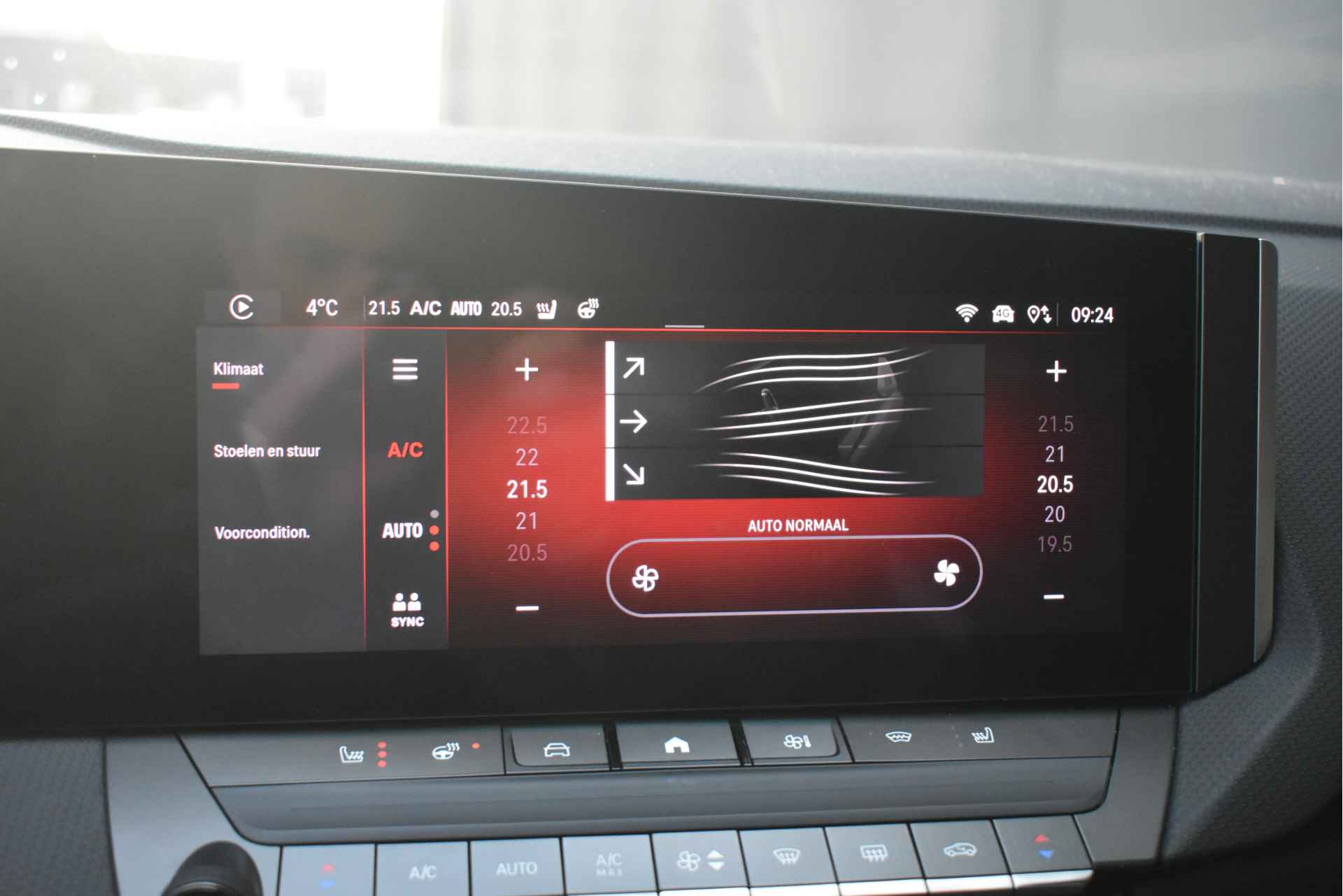 Opel Astra Electric GS 54 kWh Ultimate | Schuif/-Kanteldak | HeadUp Display | Alcantara | LED-Pixel | Keyless-Entry | Navi Pro | Stuur/Stoe - 39/73