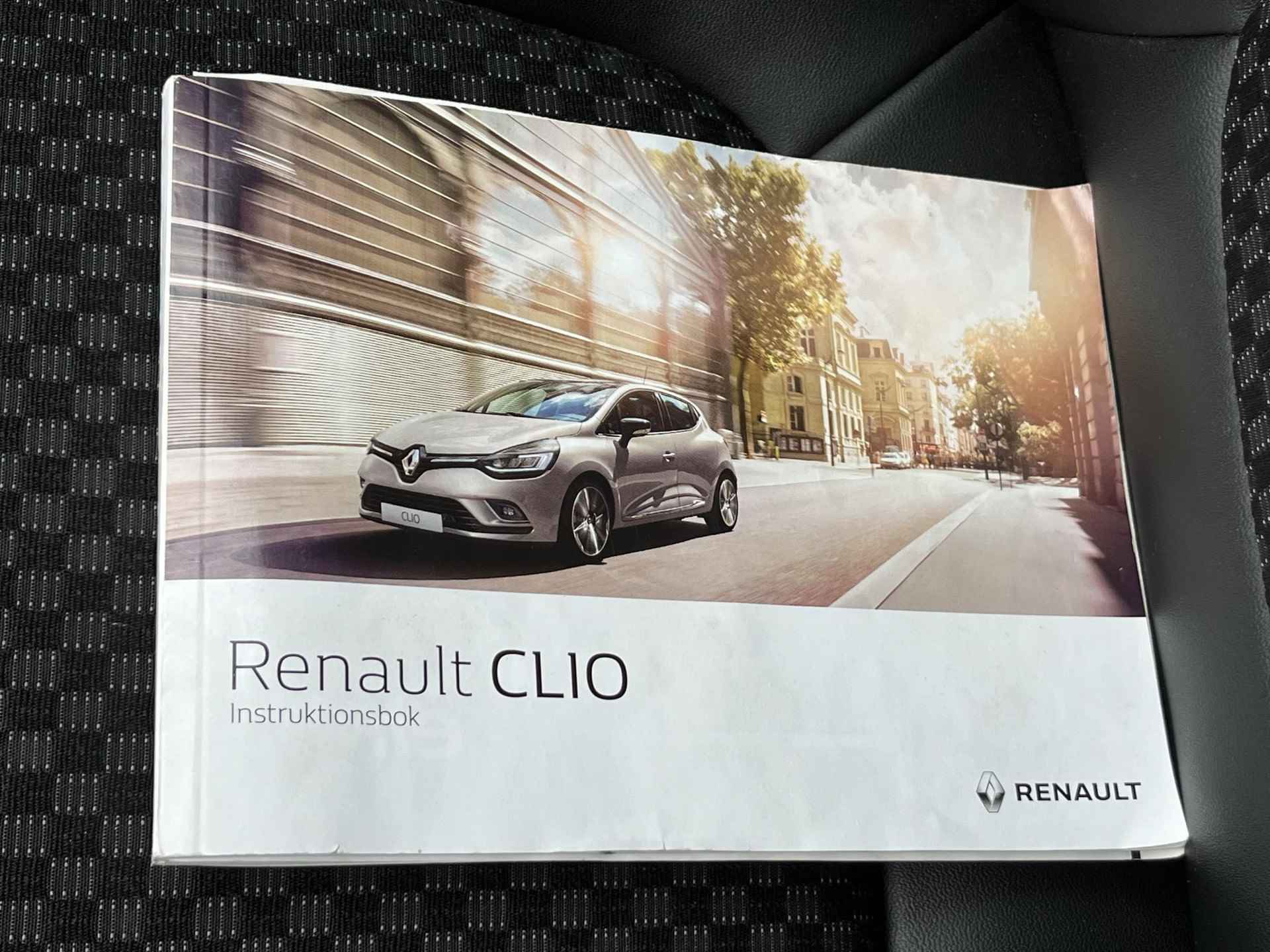 Renault Clio Estate 0.9 TCe 90 Intens , Navigatie, LED, Lichtmetaal 17'', Parkeersensoren, Climate Control, Key-less, Regen & licht sensor, Cruise Control - 23/30