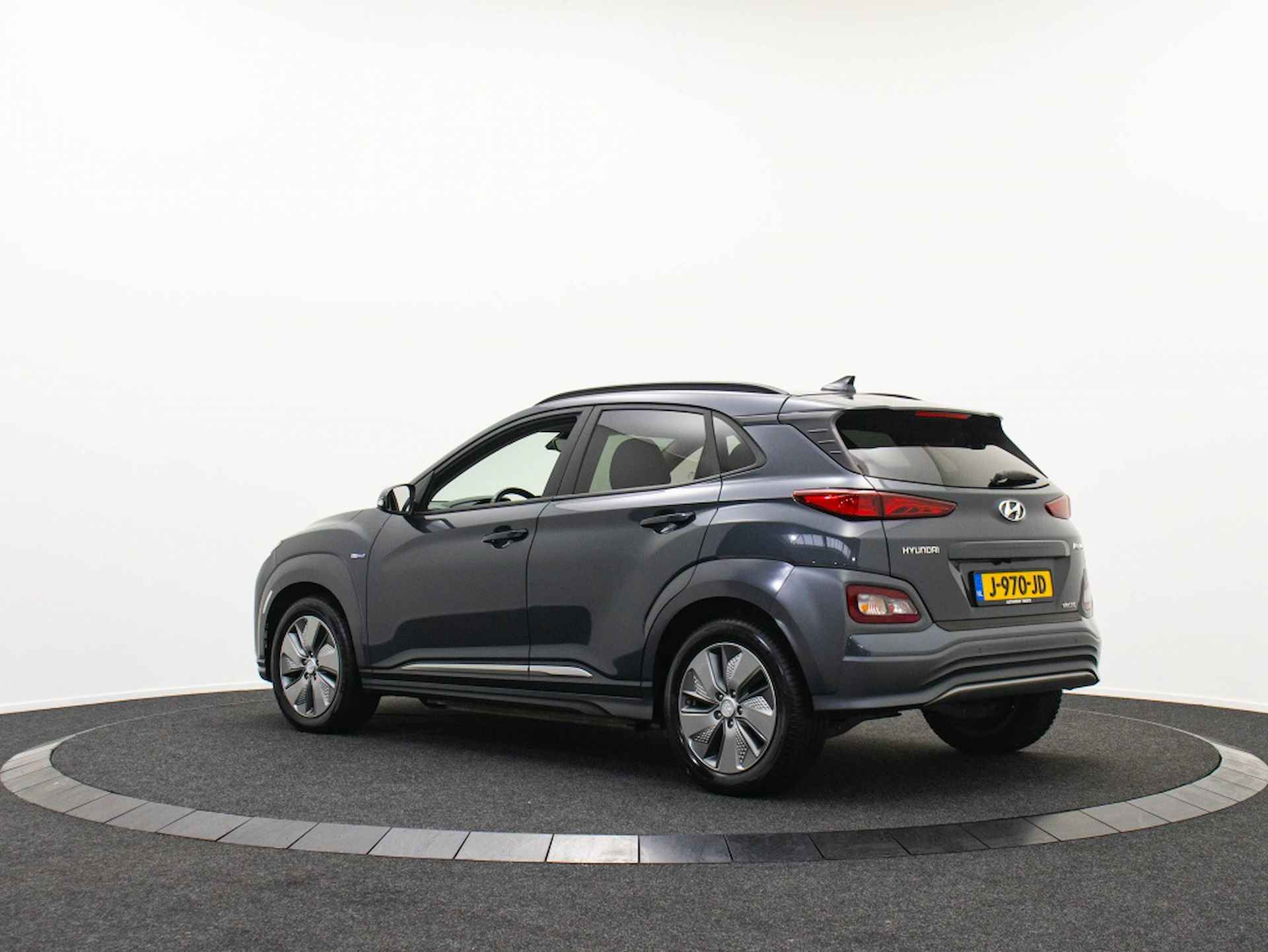 Hyundai Kona EV Premium 64 kWh | Snelladen | Nette auto - 2/45