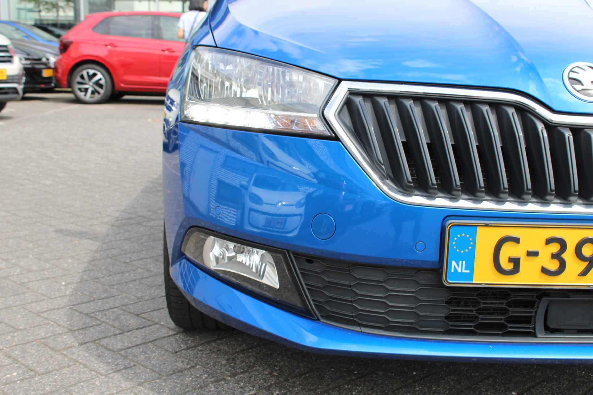 Škoda Fabia Combi 1.0 TSI Style Metallic/ Velours Int./ Airco/ Navi/ Do. Glas/  Parkeersensor V. + A./ 15 lmv - 34/38