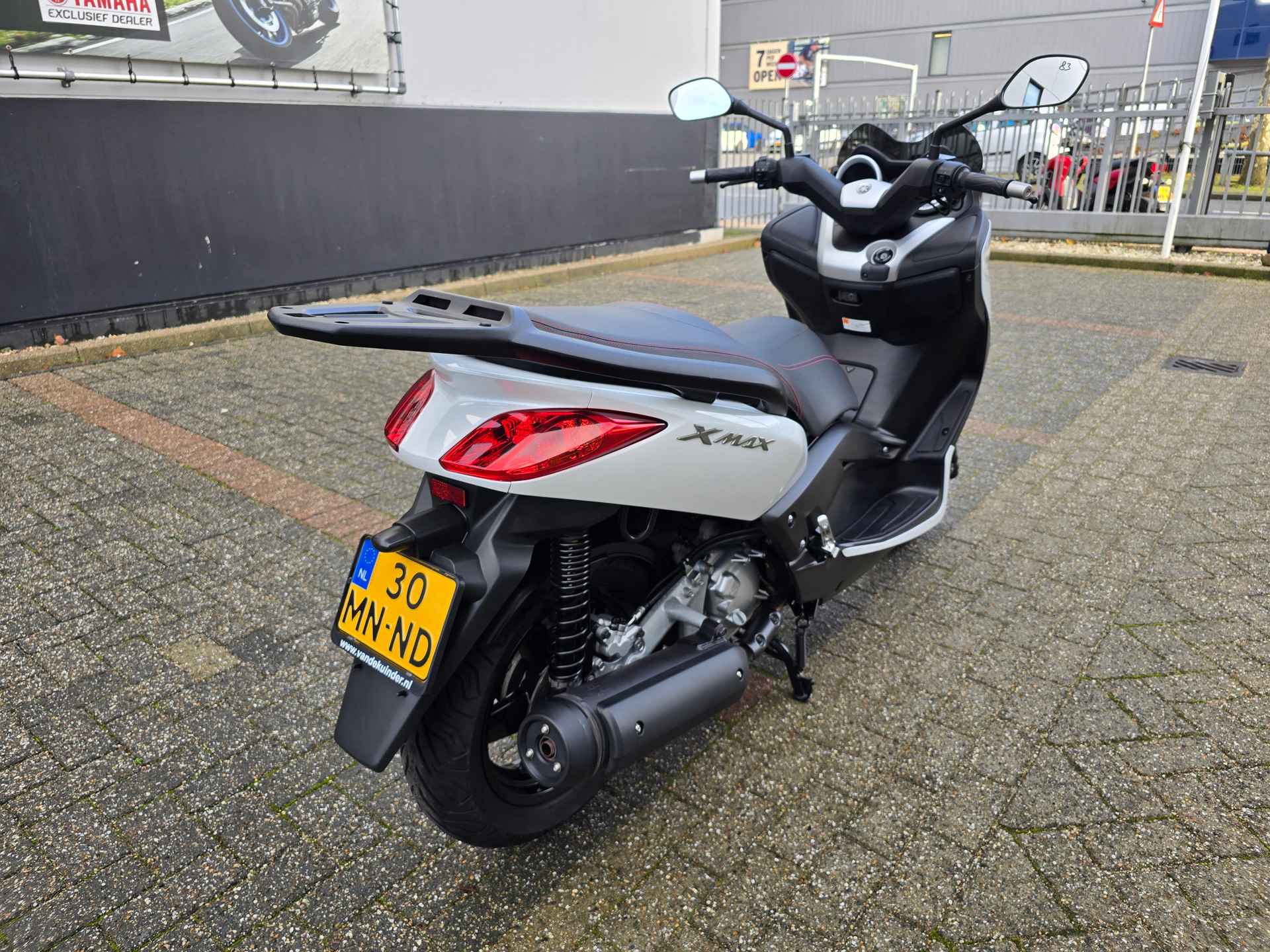 Yamaha XMAX 250 ABS - 4/21