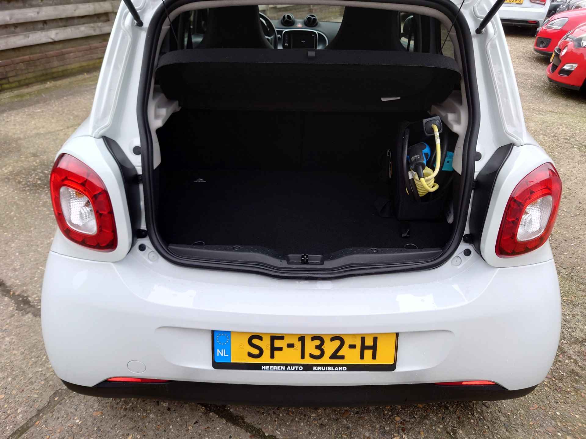 Smart Forfour Electric drive prime, Camera, Navigatie, Stoelverwarming, Cruise control, Subsidie mogelijk - 12/23