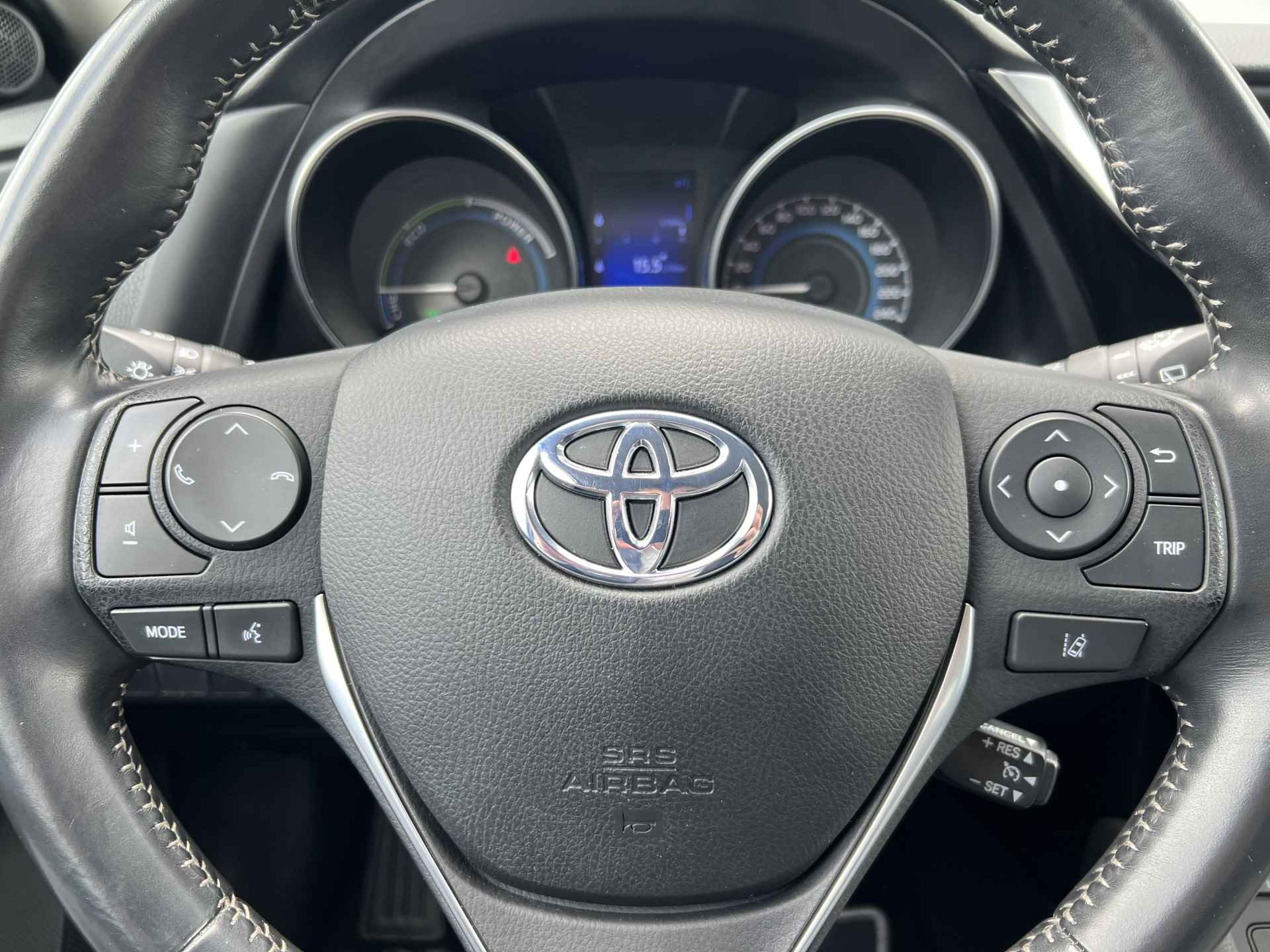 Toyota Auris Touring Sports 1.8 Hybrid Dynamic - 11/30