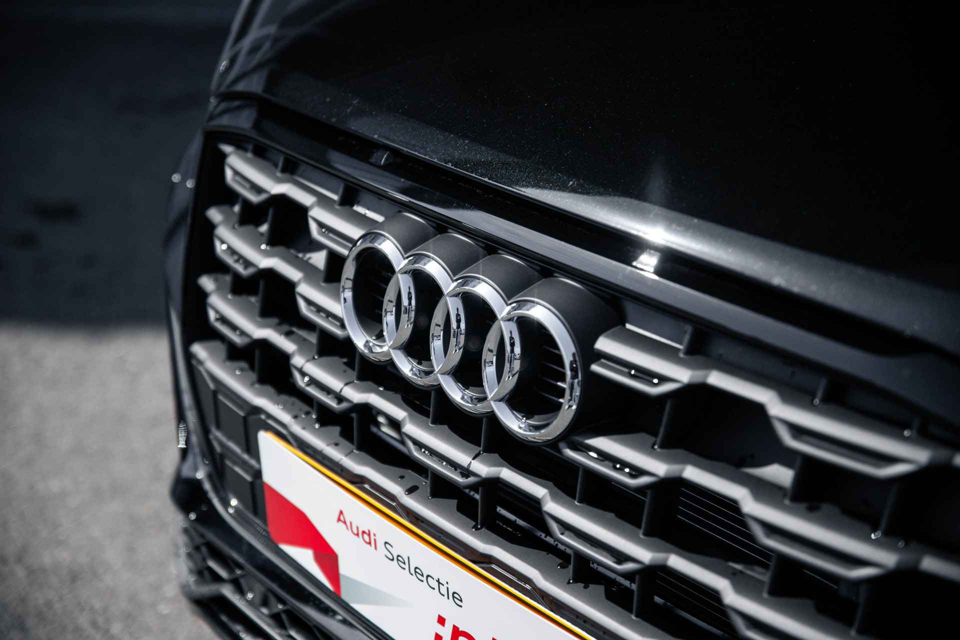 Audi Q2 35 TFSI S Edition | Zwart optiek | Adaptive cruise | Privacy glass - 21/54