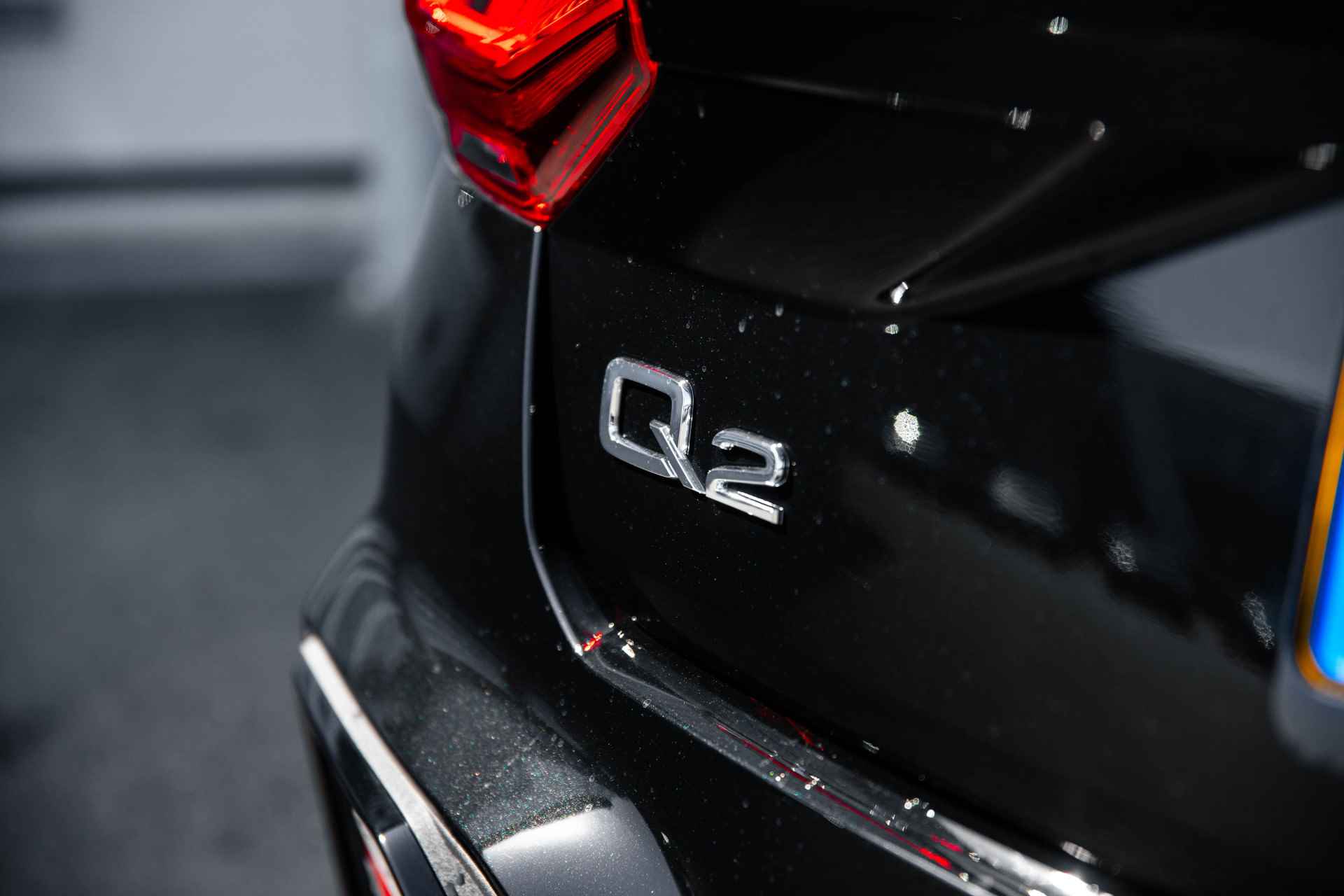 Audi Q2 35 TFSI S Edition | Zwart optiek | Adaptive cruise | Privacy glass - 24/54