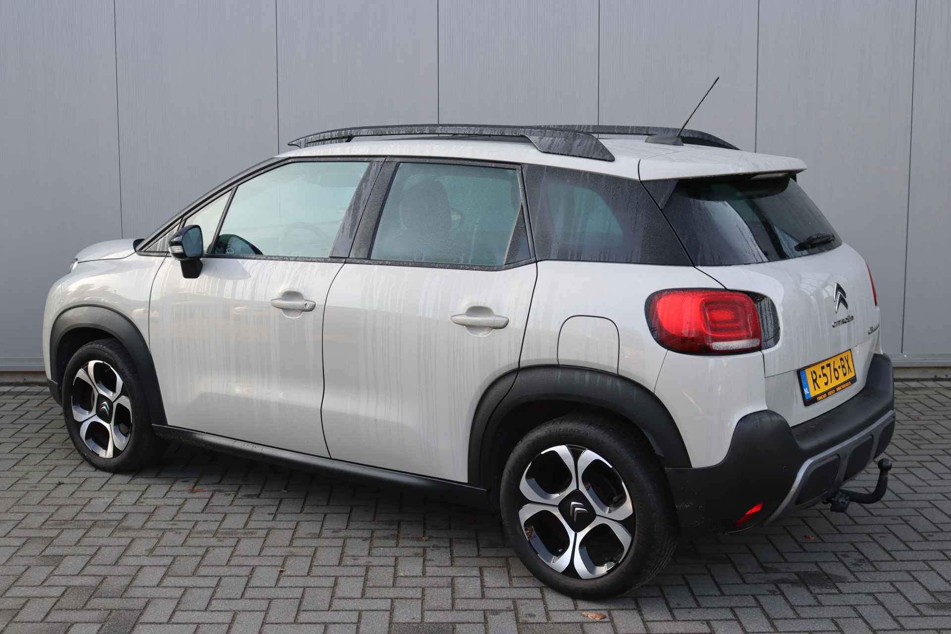 Citroën C3 Aircross 1.2 PureT. Automaat Shine Navigatie/Trekhaak/Open-Dak/Parkeerhulp/Cruise-Control - 4/33