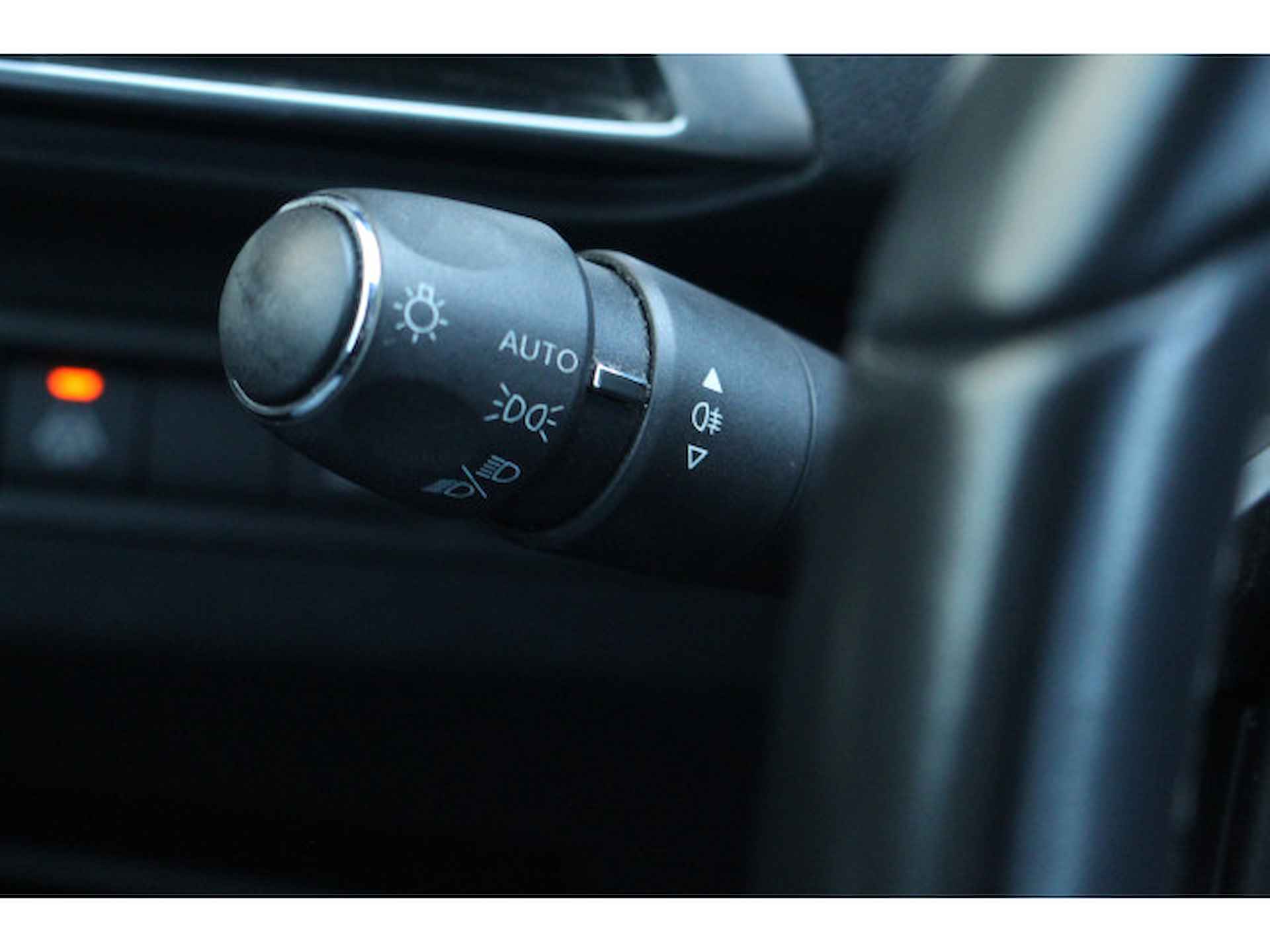 Peugeot 3008 1.6 HYbrid 225 Blue Lease Allure | Carplay | Camera | Dodehoek | Navi | Cruise - 16/46