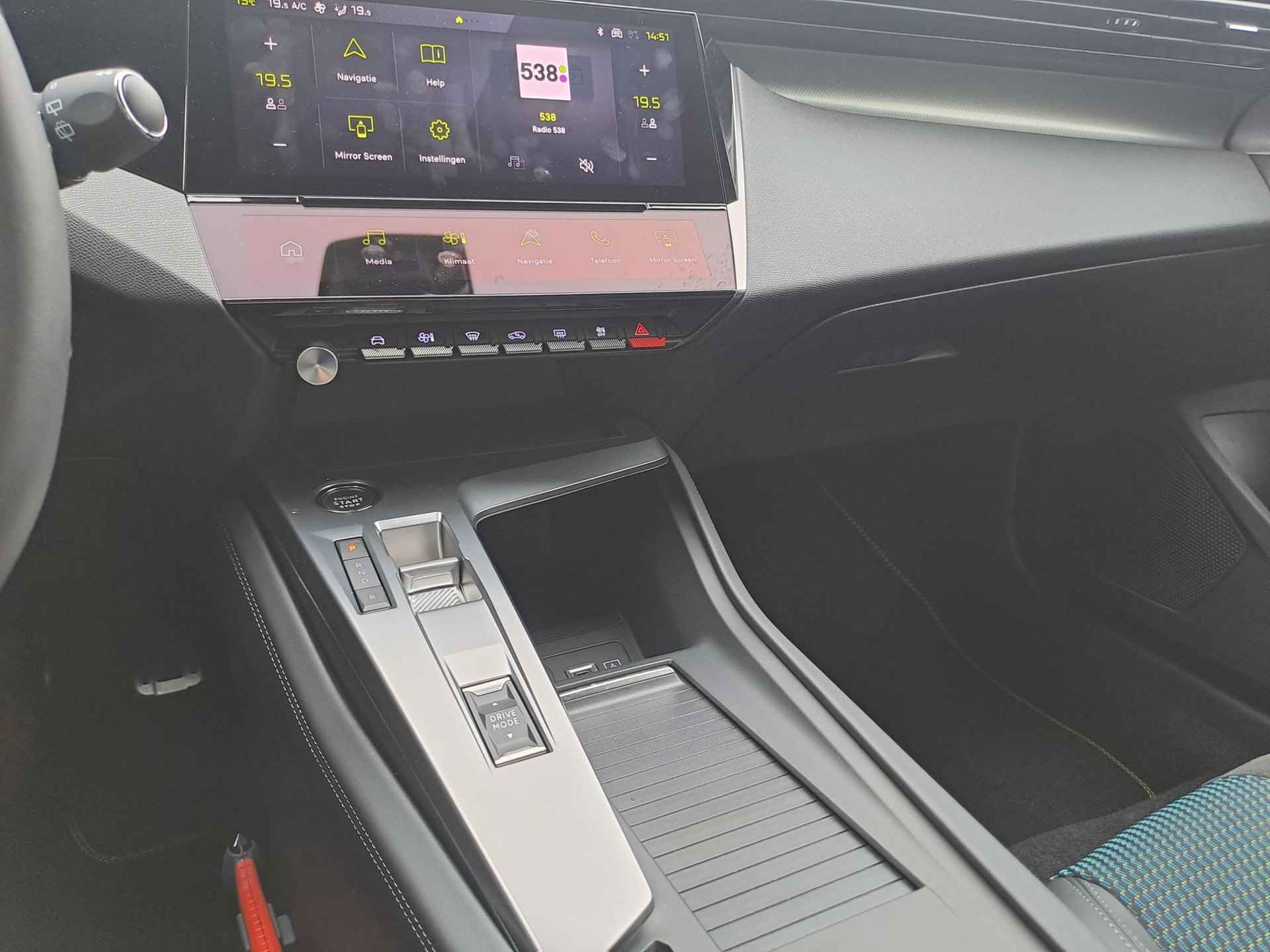 Peugeot e-308 EV GT 54 kWh | Automaat |  LED | Navigatie | Apple Carplay | - 19/27