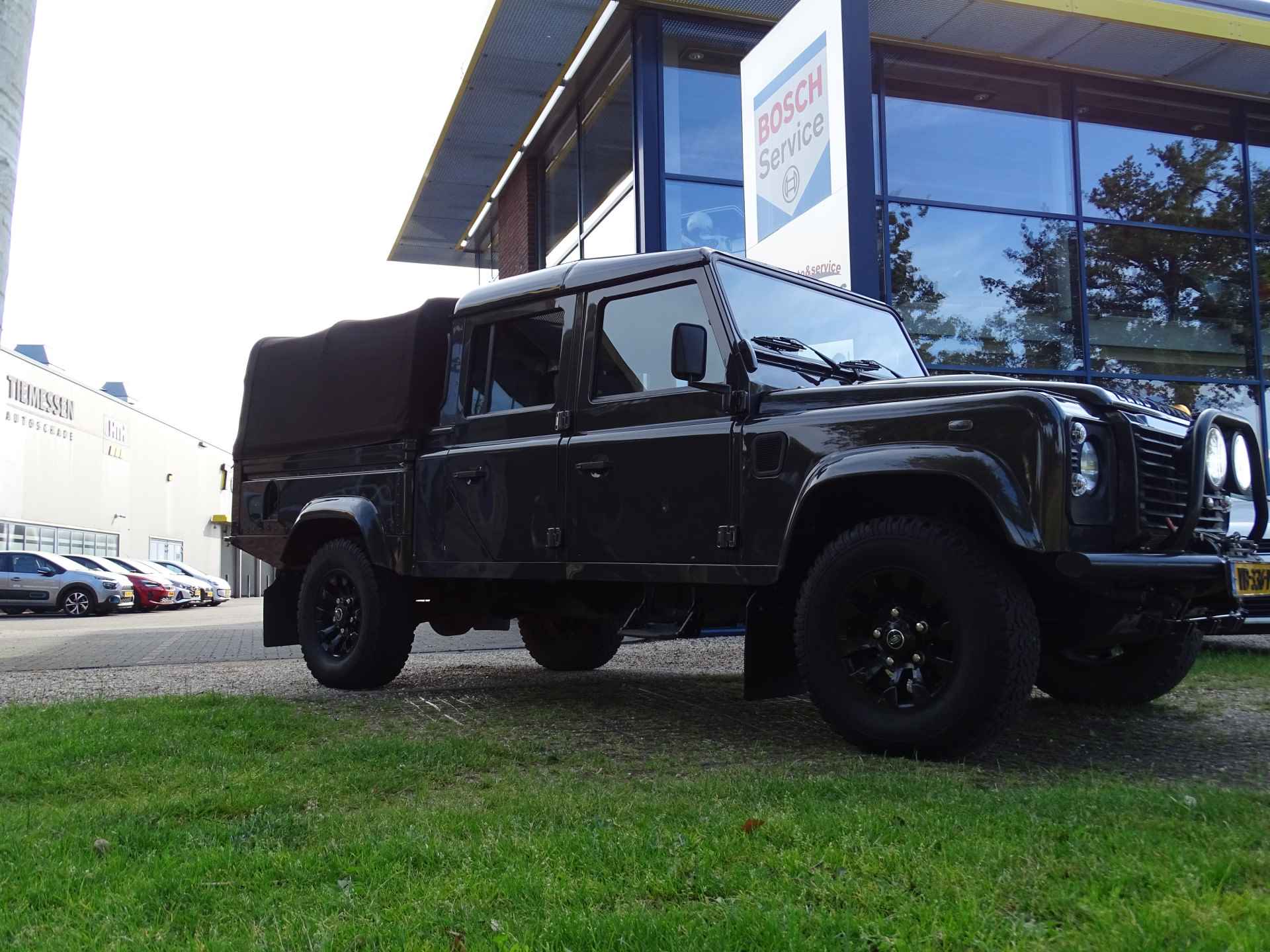 Land Rover Defender 2.2 D 130" S Crew Cab - 13/45