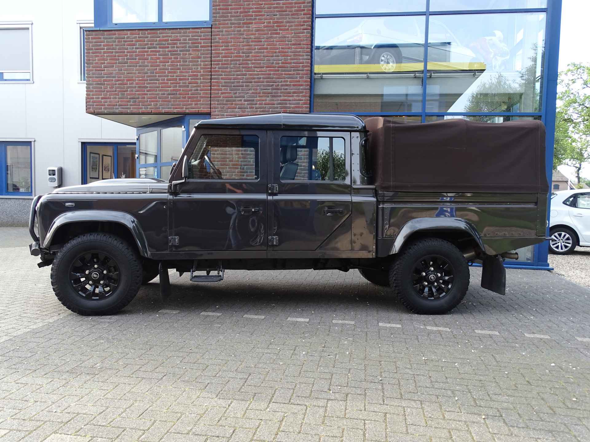 Land Rover Defender 2.2 D 130" S Crew Cab - 14/45