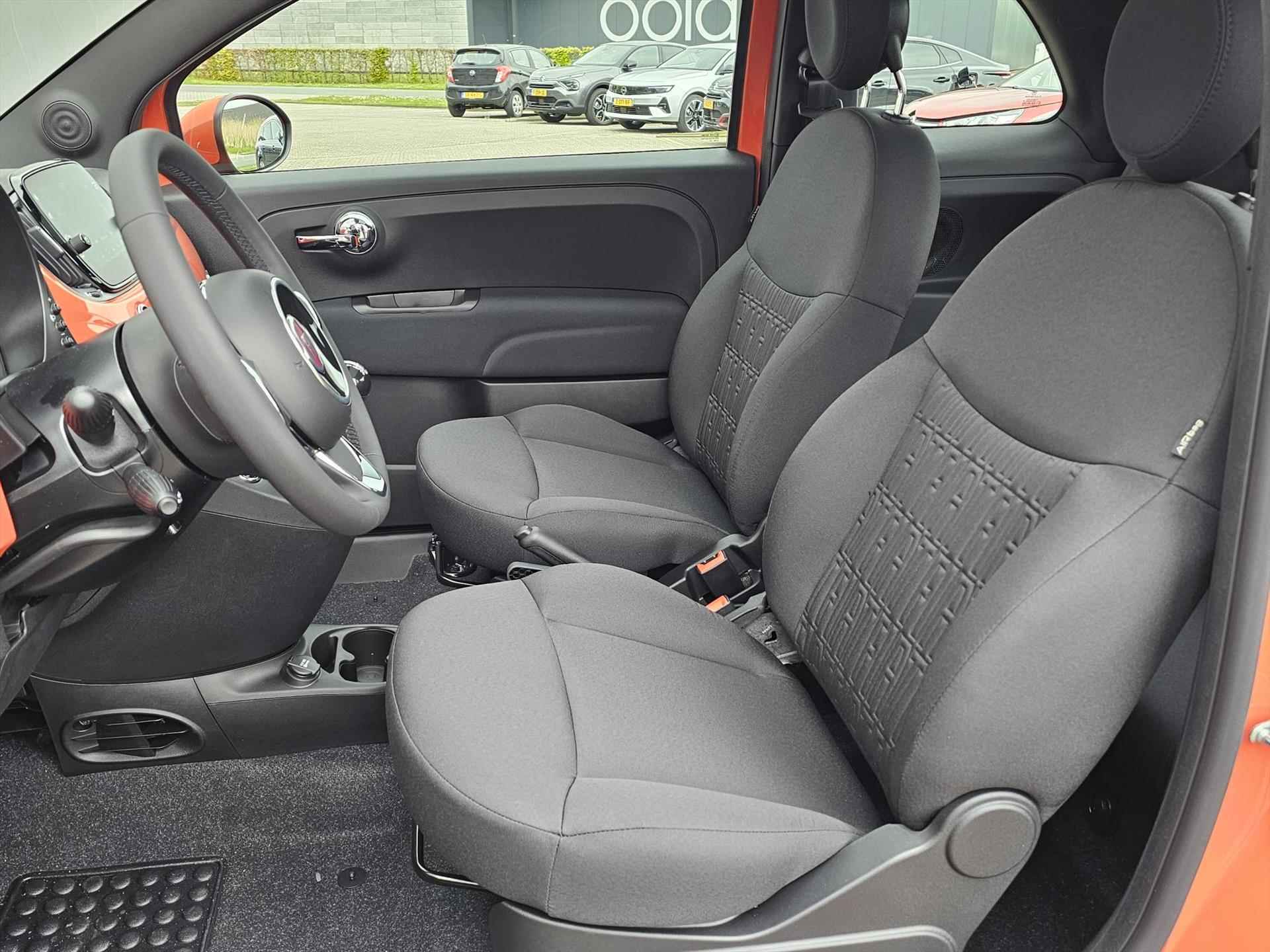 Fiat 500 1.0 Hybrid 70pk Dolcevita Finale | Apple CarPlay / Android Auto | Cruise Control | Parkeersensoren | Uit voorraad leverbaar! - 7/38