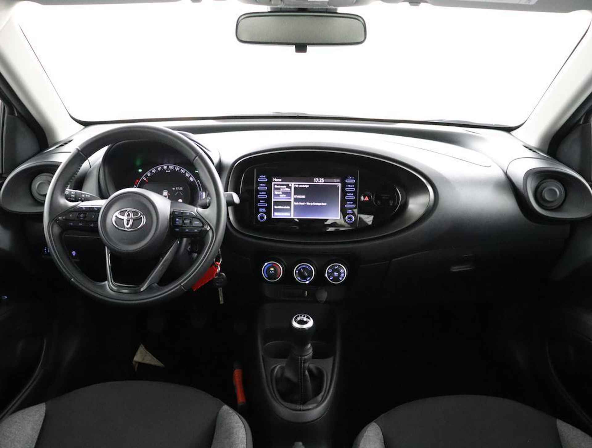 Toyota Aygo X 1.0 VVT-i MT play - 13/45