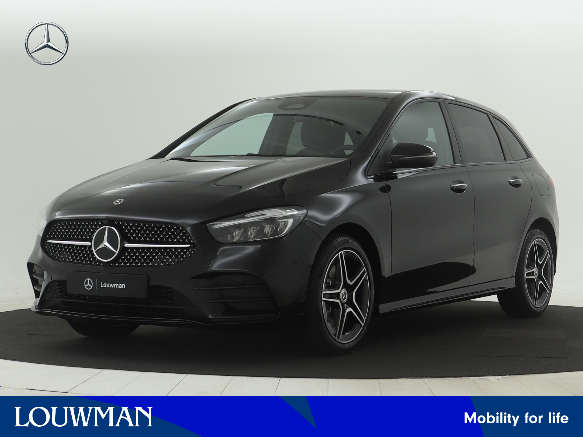 Mercedes-Benz B-Klasse 250 e AMG Line | Nightpakket | Premium pakket | USB-pakket plus | EASY PACK achterklep | Keyless-Go comfortpakket | Dodehoekassistent | Parkeerpakket met achteruitrijcamera | MBUX augmented reality voor navigatie |