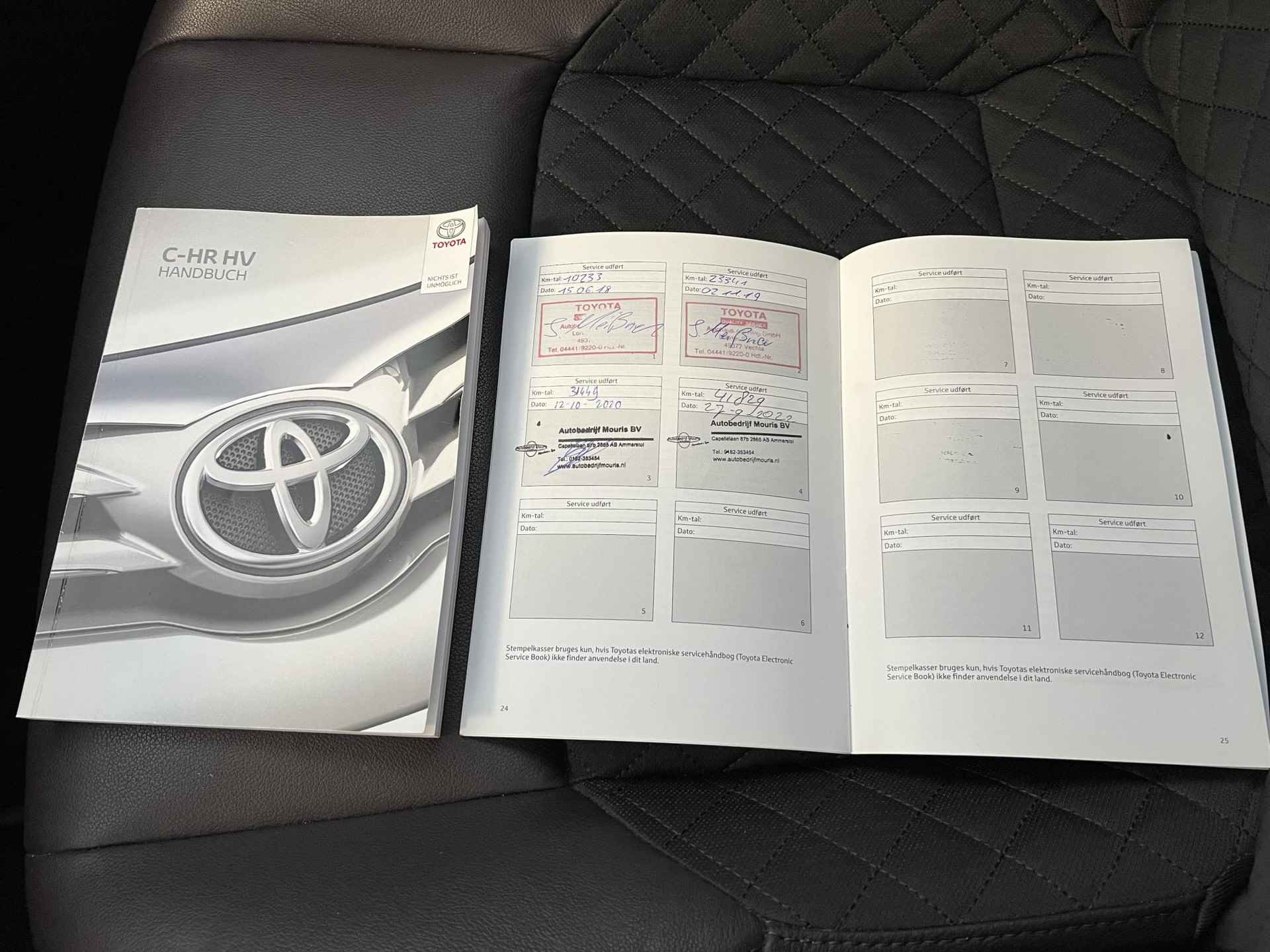 Toyota C-HR 1.8 Hybrid executive - 26/26