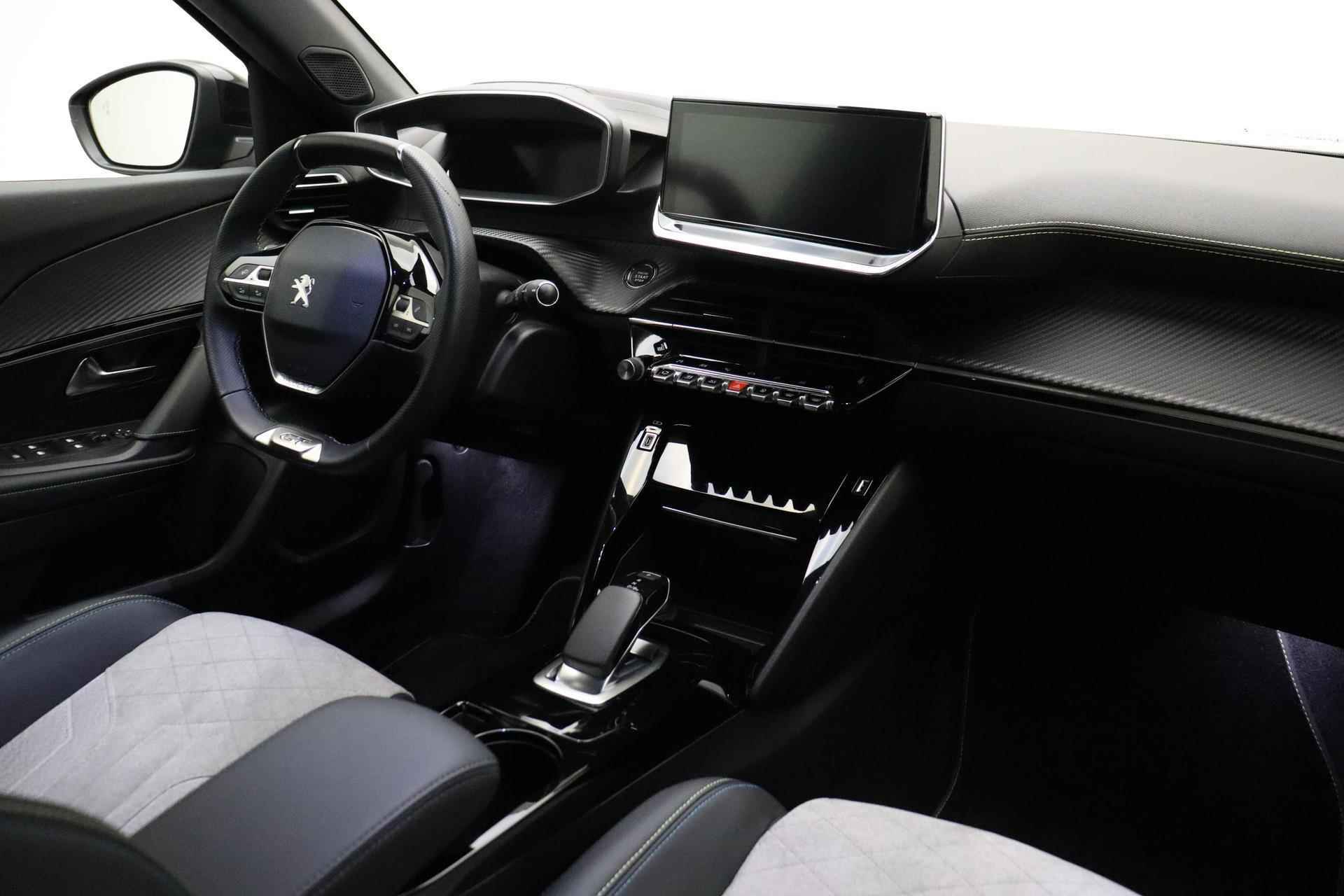 Peugeot e-2008 EV GT Pack 50 kWh | 3-Fase | 12% Bijtelling | Adaptive Cruise | 3D Cockpit | 10" Touchscreen | - 8/35