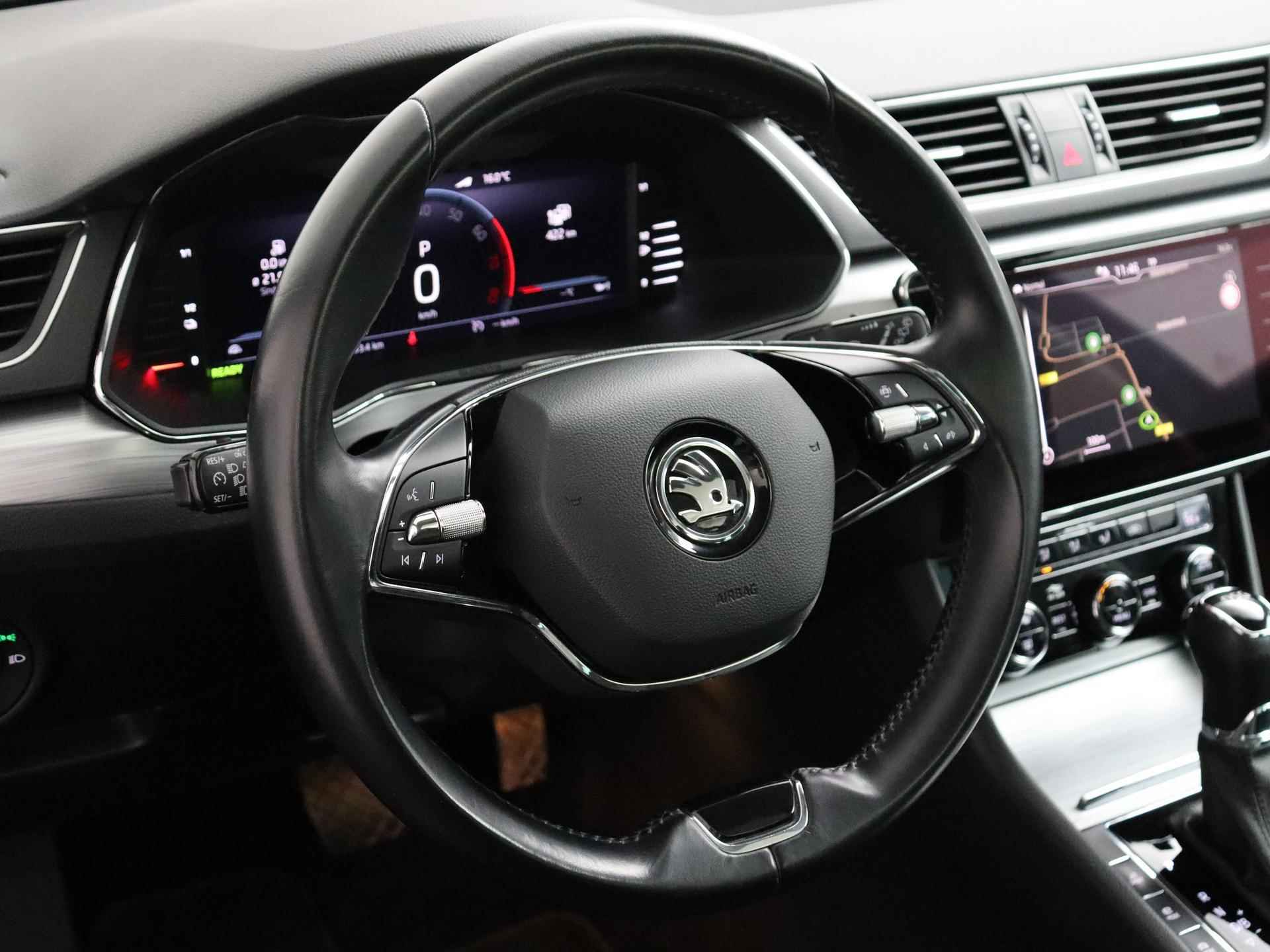 Skoda Superb Combi 1.4 TSI iV Business Edition PHEV Panodak | Virtual Cockpit | Camera - 17/38