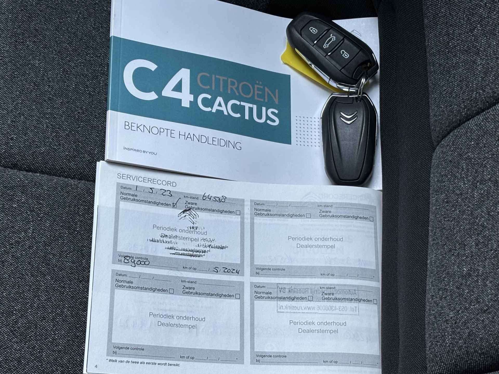 Citroen C4 Cactus 1.2 PureTech Business Plus | 130pk | Panoramadak | Trekhaak | Parkeersensoren voor + achter | Navigatie - 14/32