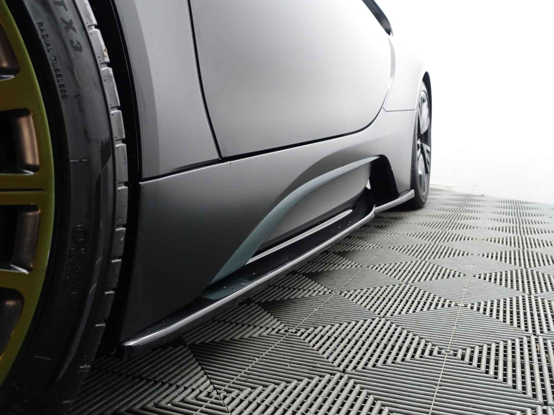 BMW i8 1.5 Protonic Black Edition Aut- Frozen Black, Forged carbon, Harman Kardon, Head Up, 360 Camera - 35/40