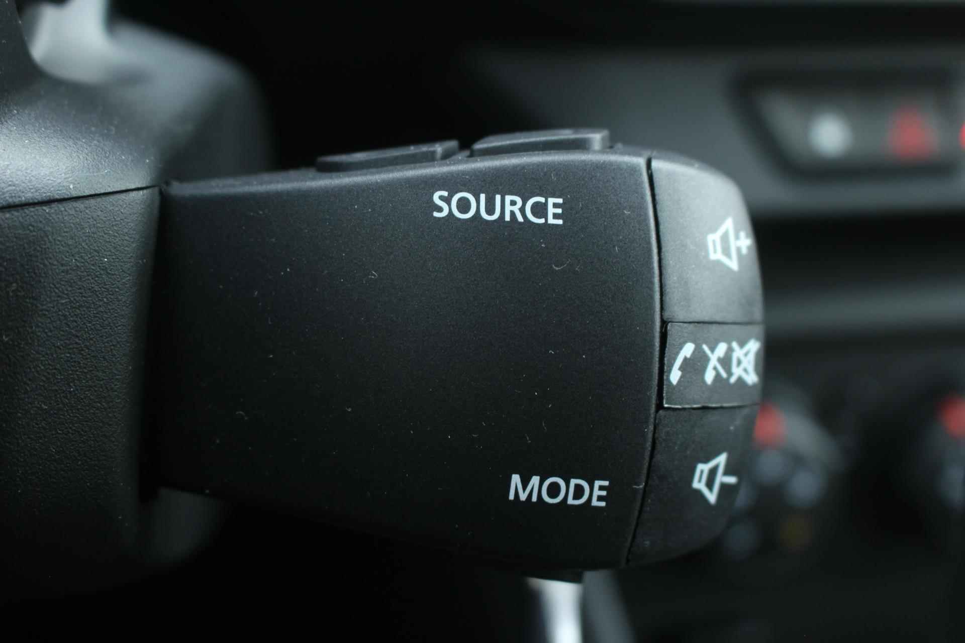 Dacia Sandero Stepway 1.0 TCe 100Pk ECO-G Expression | Navigatie | Draadloze Carplay | Airco | Parkeersensoren Voor & Achter | Achteruitrij Camera | Regen & Lichtsensoren | Cruise Control & Snelheidbegrenzer | - 17/26