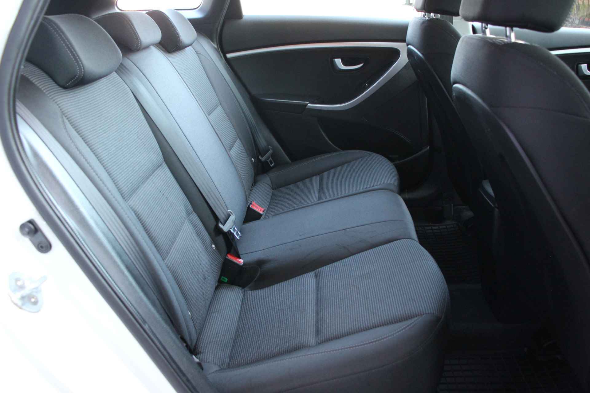 Hyundai i30 1.4 Comfort | Parkeersensoren | 15'' | Cruise Control | 120PK - 11/30