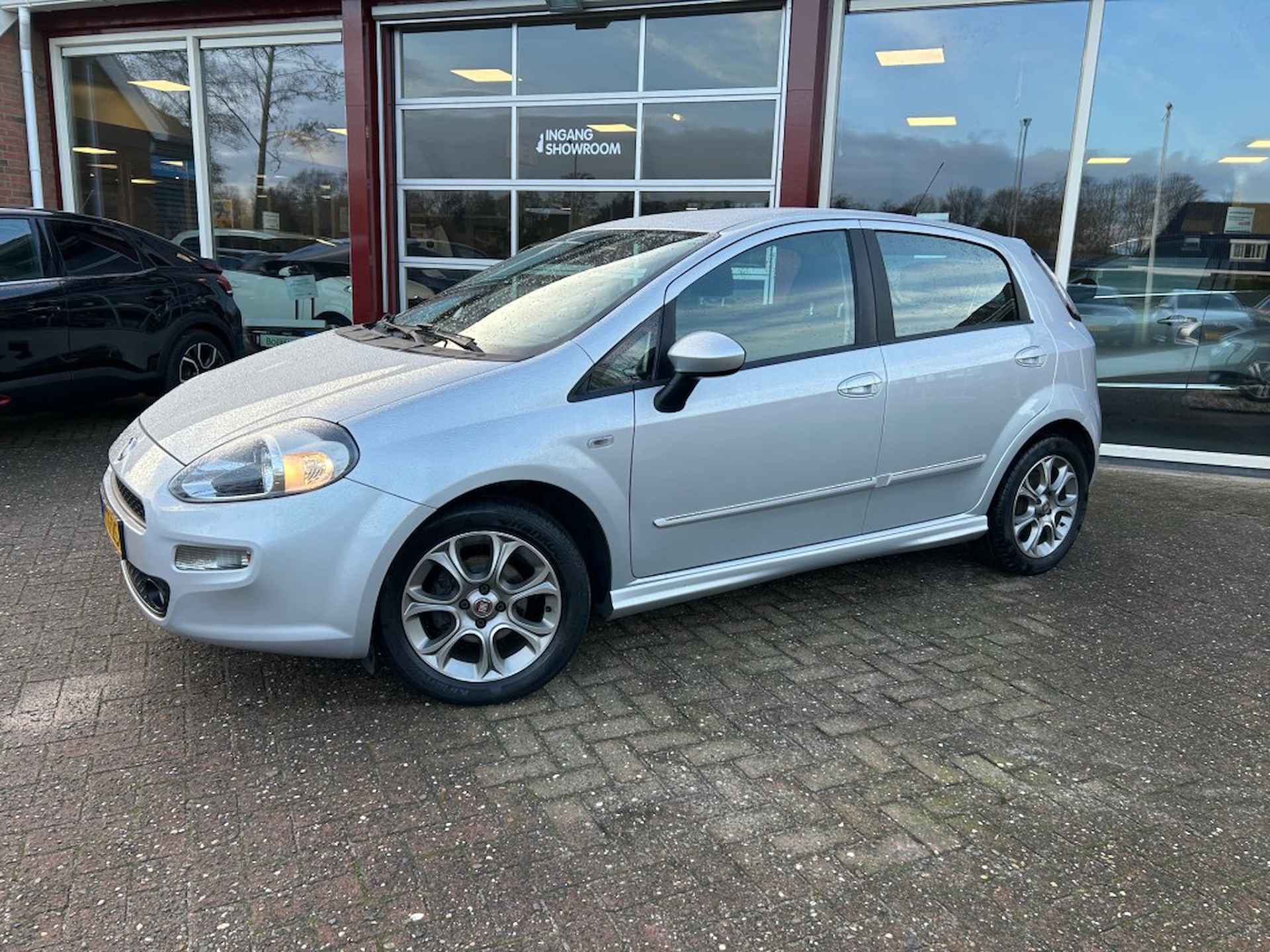 FIAT Punto 0.9 TWINAIR STREET 5-DRS LUXE UITVOERING! - 35/38