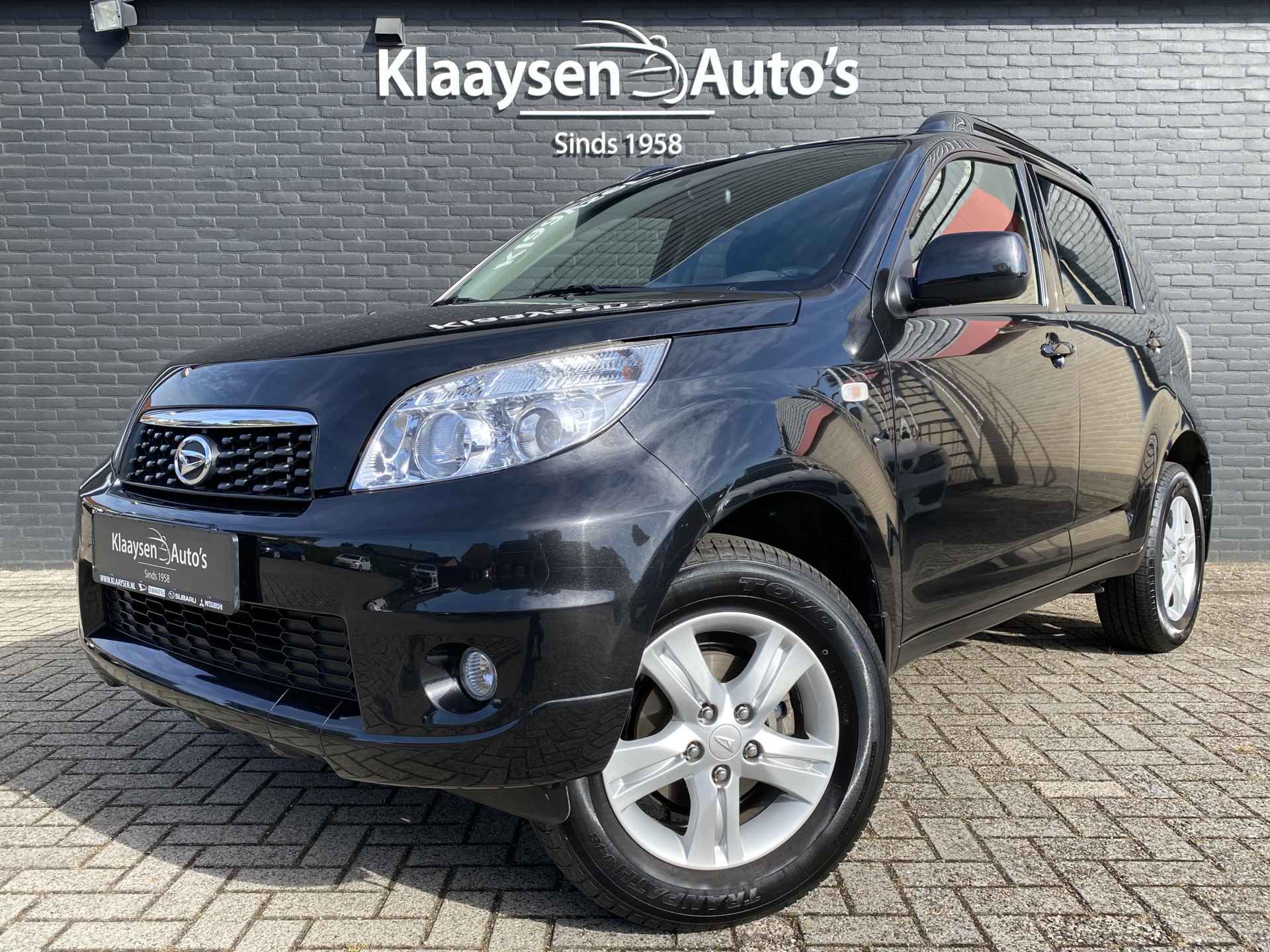 Daihatsu Terios 1.5 2WD Trophy AUT. | 2e eigenaar | dealer onderhouden | climate control | privacy glas | 36.107 KM - 1/34