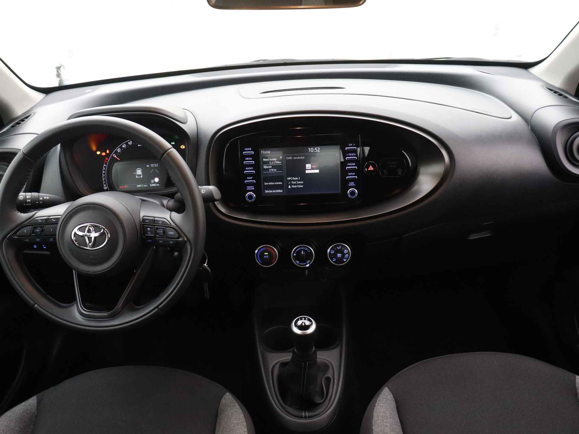 Toyota Aygo X 1.0 VVT-i MT play | Apple CarPlay | Camera | - 6/44