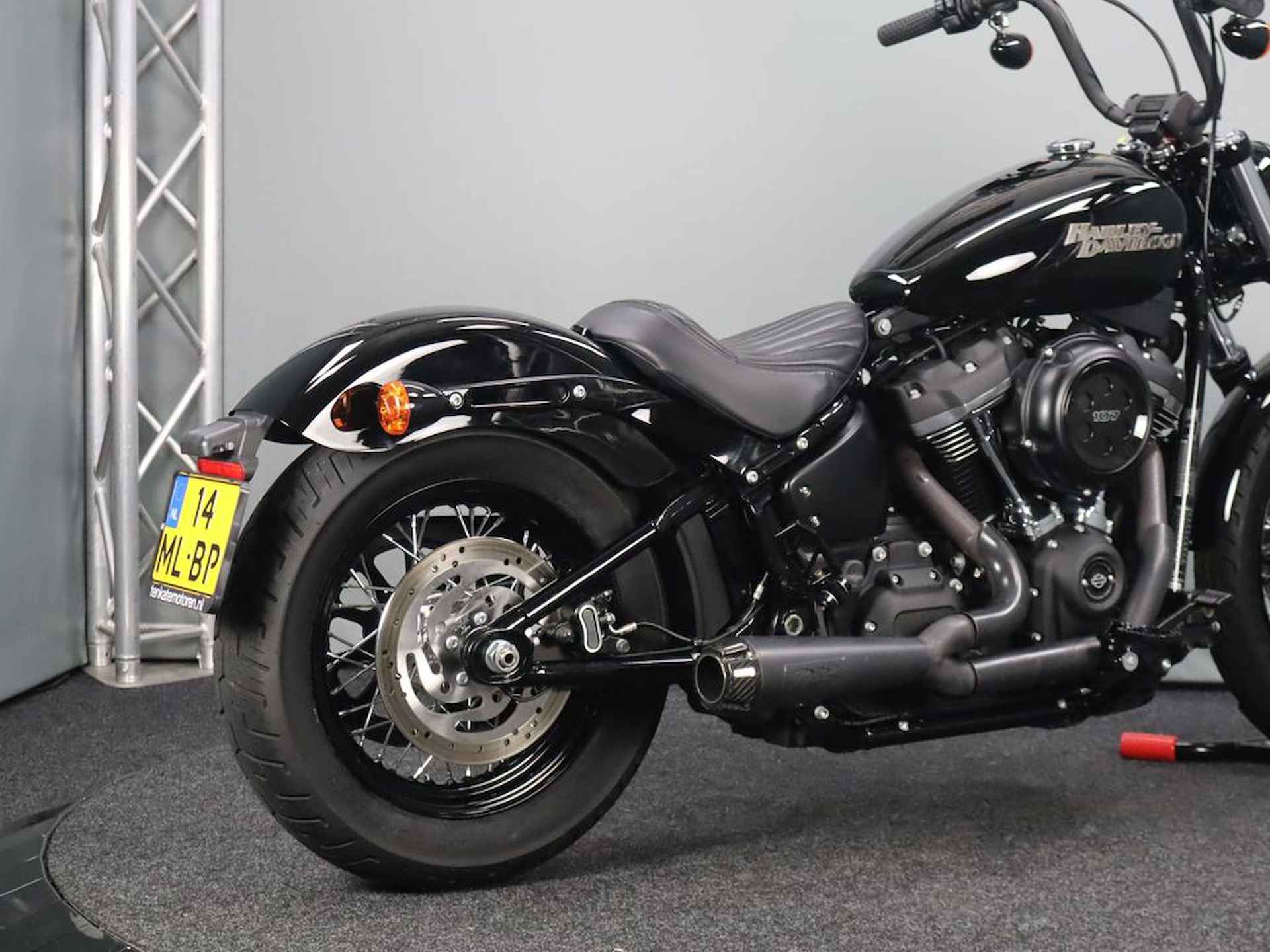 Harley Davidson STREET BOB FXDB - 11/12