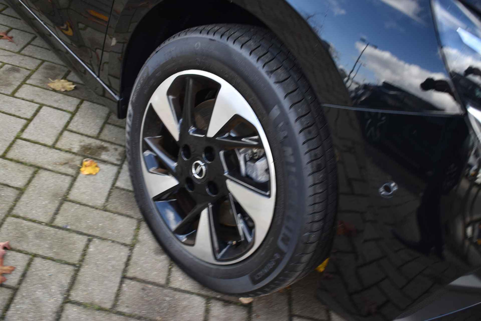 Opel Corsa-e Level 3 50 kWh / NAVI / Stoel en stuur verw. - 11/40