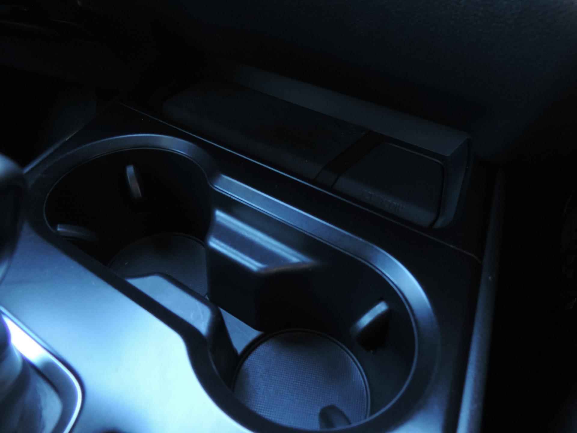 Lexus UX 250h Preference Line 29.000km AUTOMAAT | LED kopl | CarPlay | 18” | Dodehoek | ECC | PDC v+a | Camera - 51/68