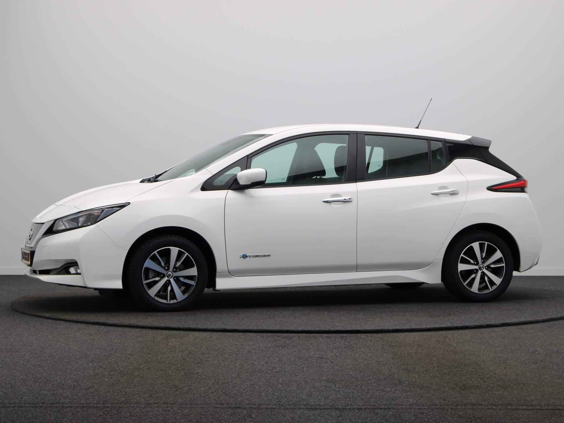 Nissan LEAF Acenta 40 kWh | Navigatie |  Achteruitrijcamera | Stoel en Stuurwielverwarming | Climate Control | Adaptieve Cruise Control | - 8/37