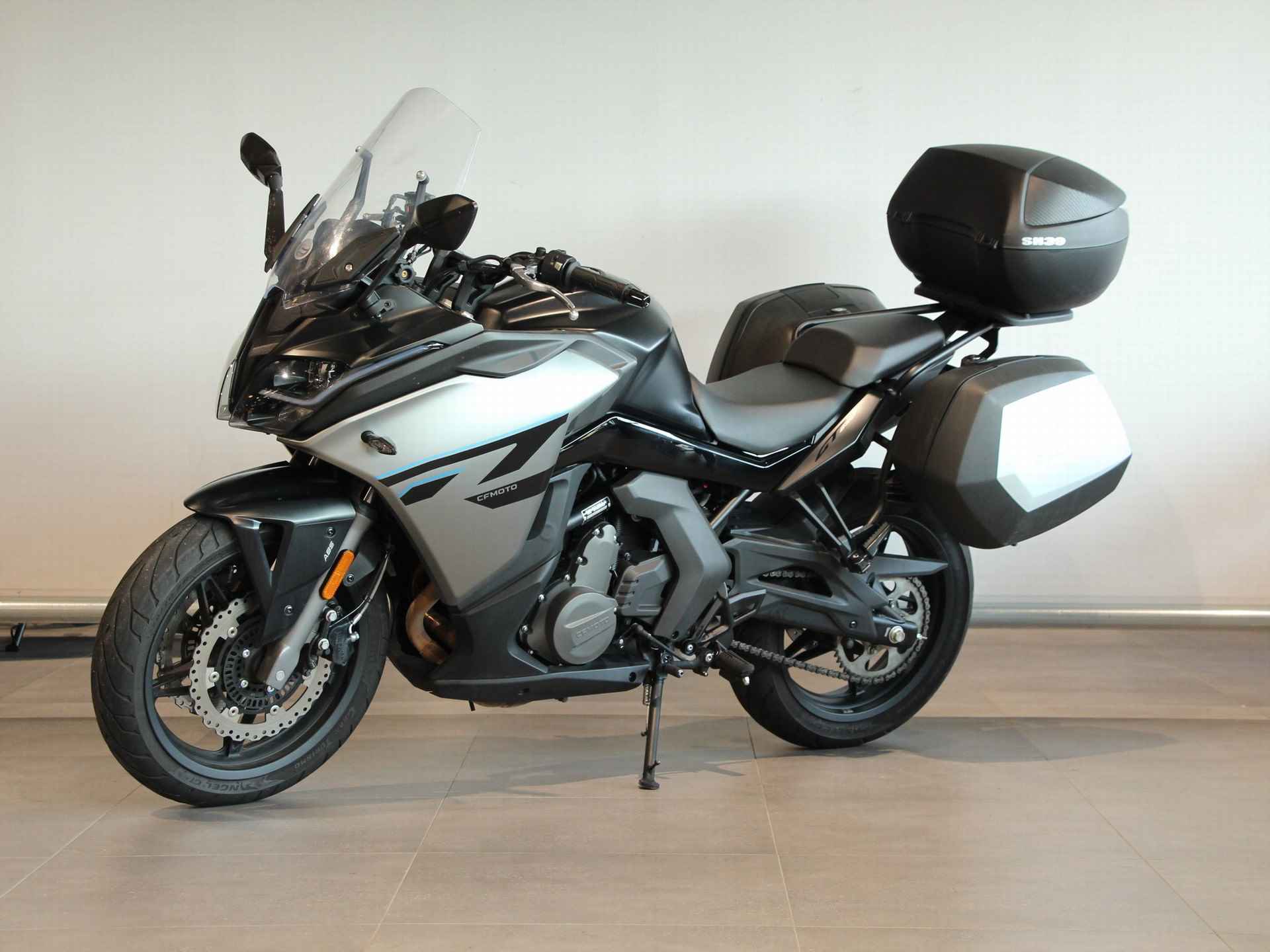 Cfmoto 650 GT - 4/12