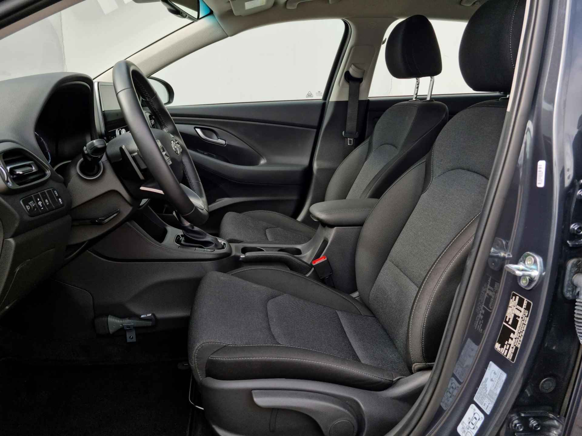 Hyundai i30 Wagon 1.0 T-GDi MHEV Comfort Smart Automaat / Private Lease Vanaf €629,- / - 6/39