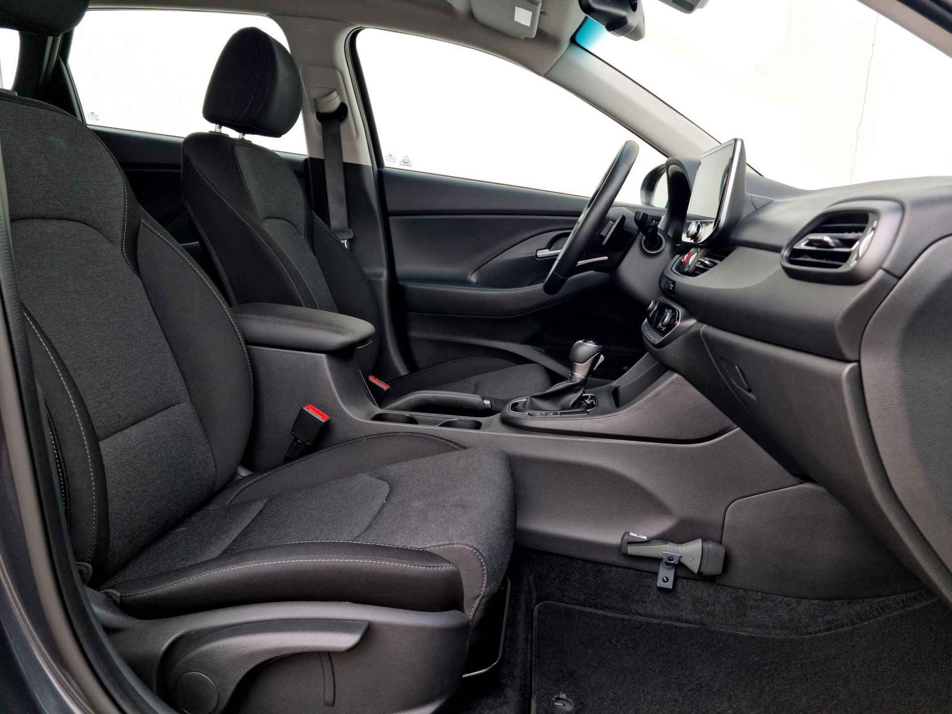 Hyundai i30 Wagon 1.0 T-GDi MHEV Comfort Smart Automaat / Private Lease Vanaf €629,- / - 35/39