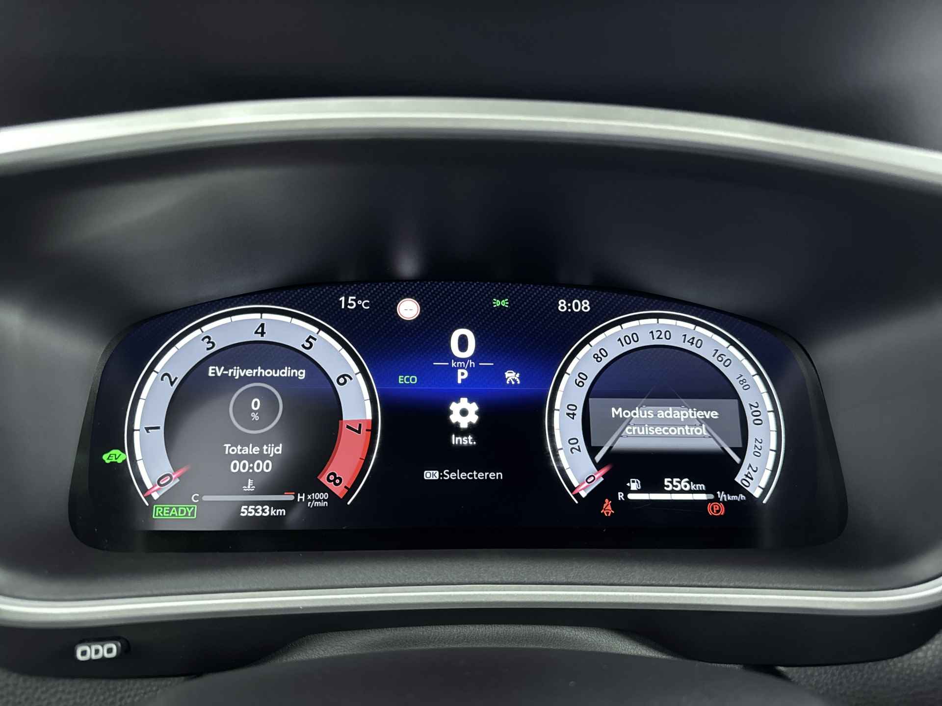 Toyota Corolla Cross 2.0 High Power Hybrid First Edition | Lichtmetalen Velgen | Parkeersensoren | Navigatie | - 7/39