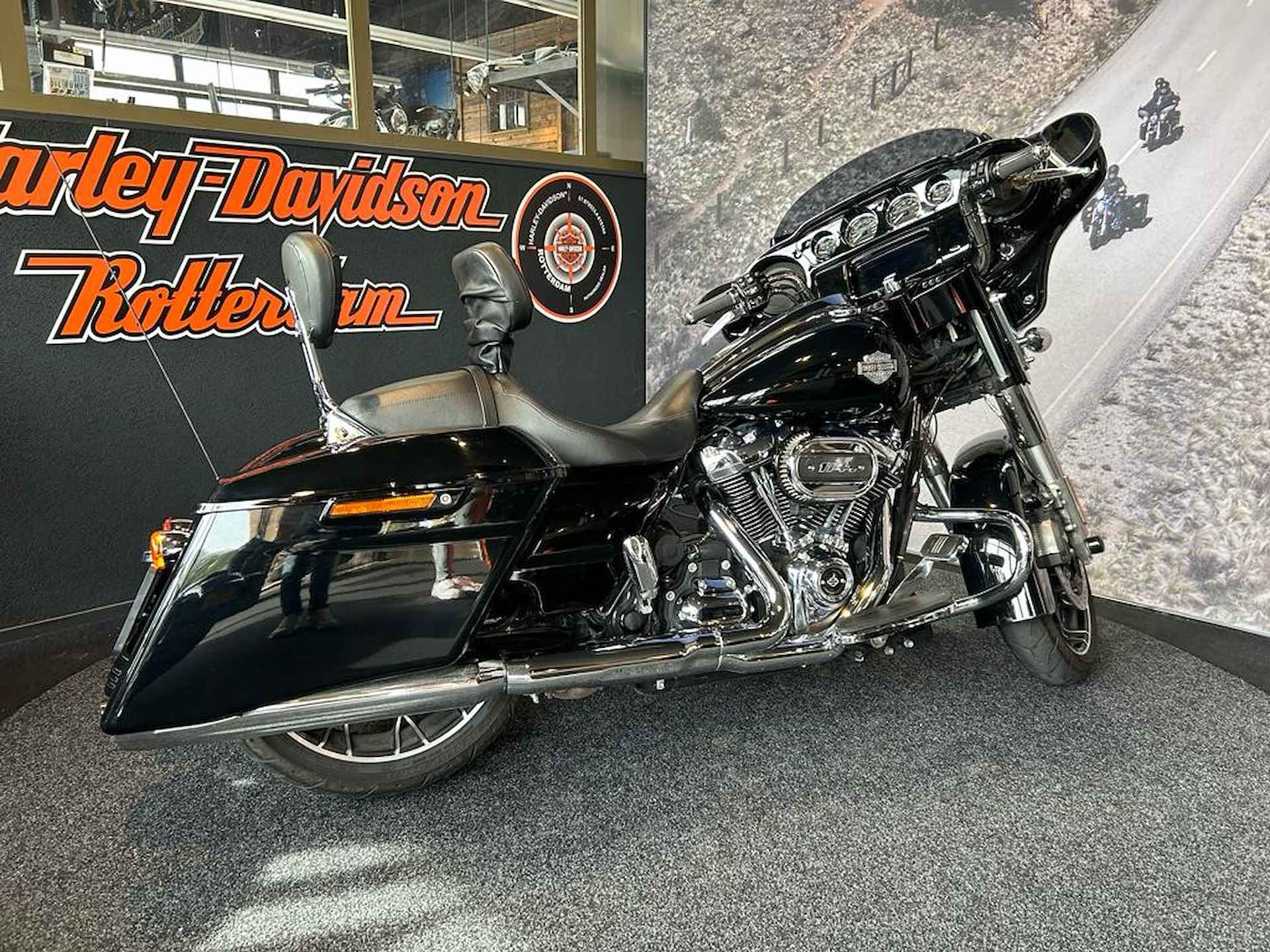 Harley-Davidson FLHXS STREET GLIDE SPECIAL - 6/15