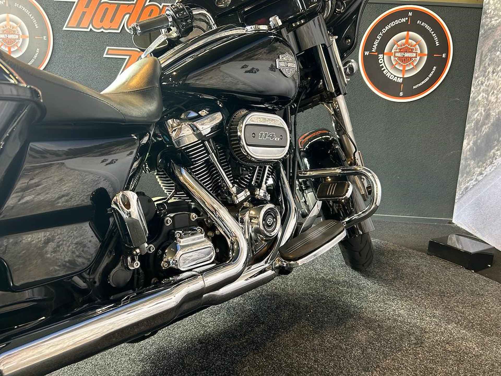 Harley-Davidson FLHXS STREET GLIDE SPECIAL - 12/15