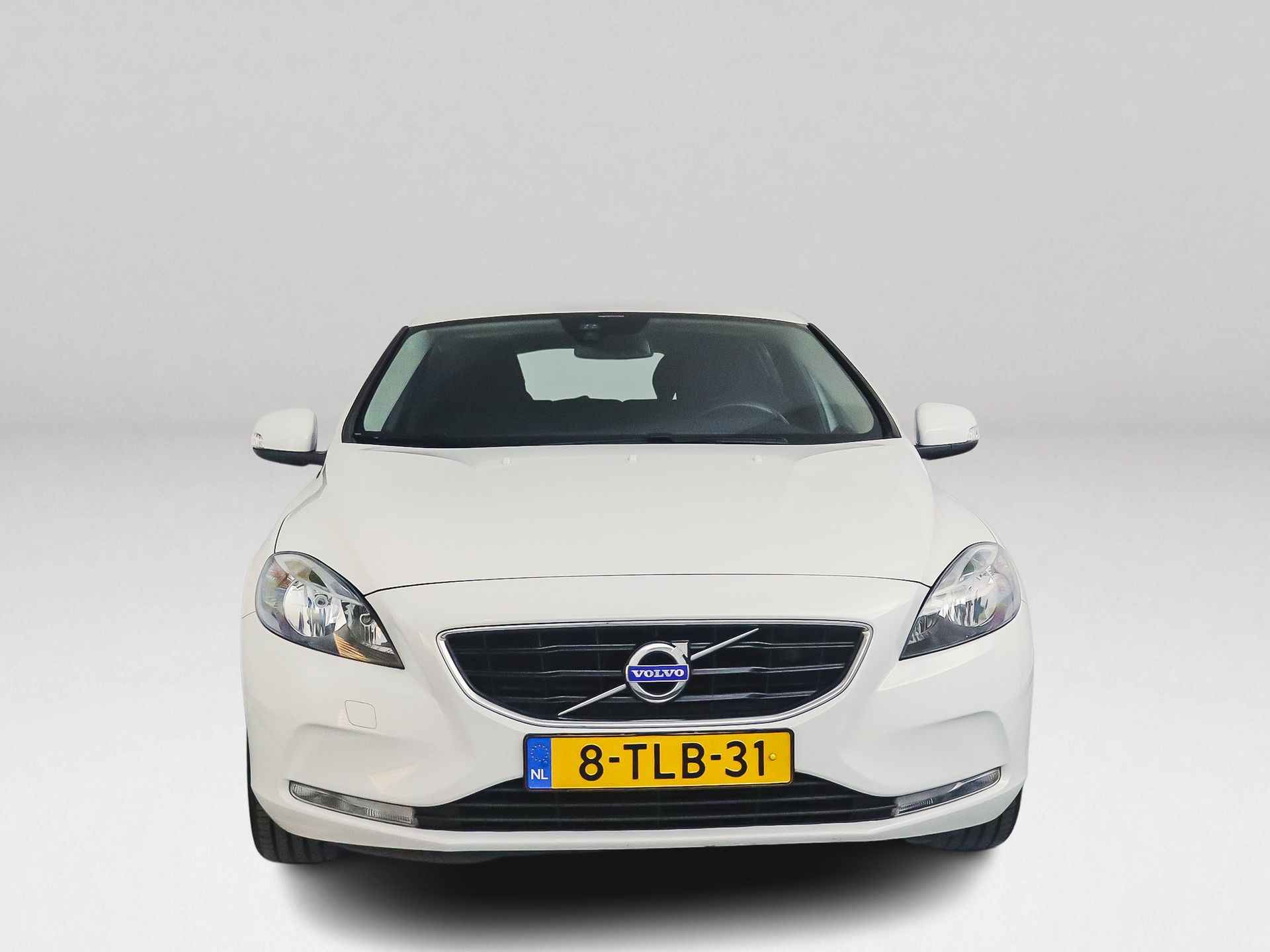 Volvo V40 T3 Momentum | Parkeercamera | Stoelverwarming | Trekhaak - 10/30