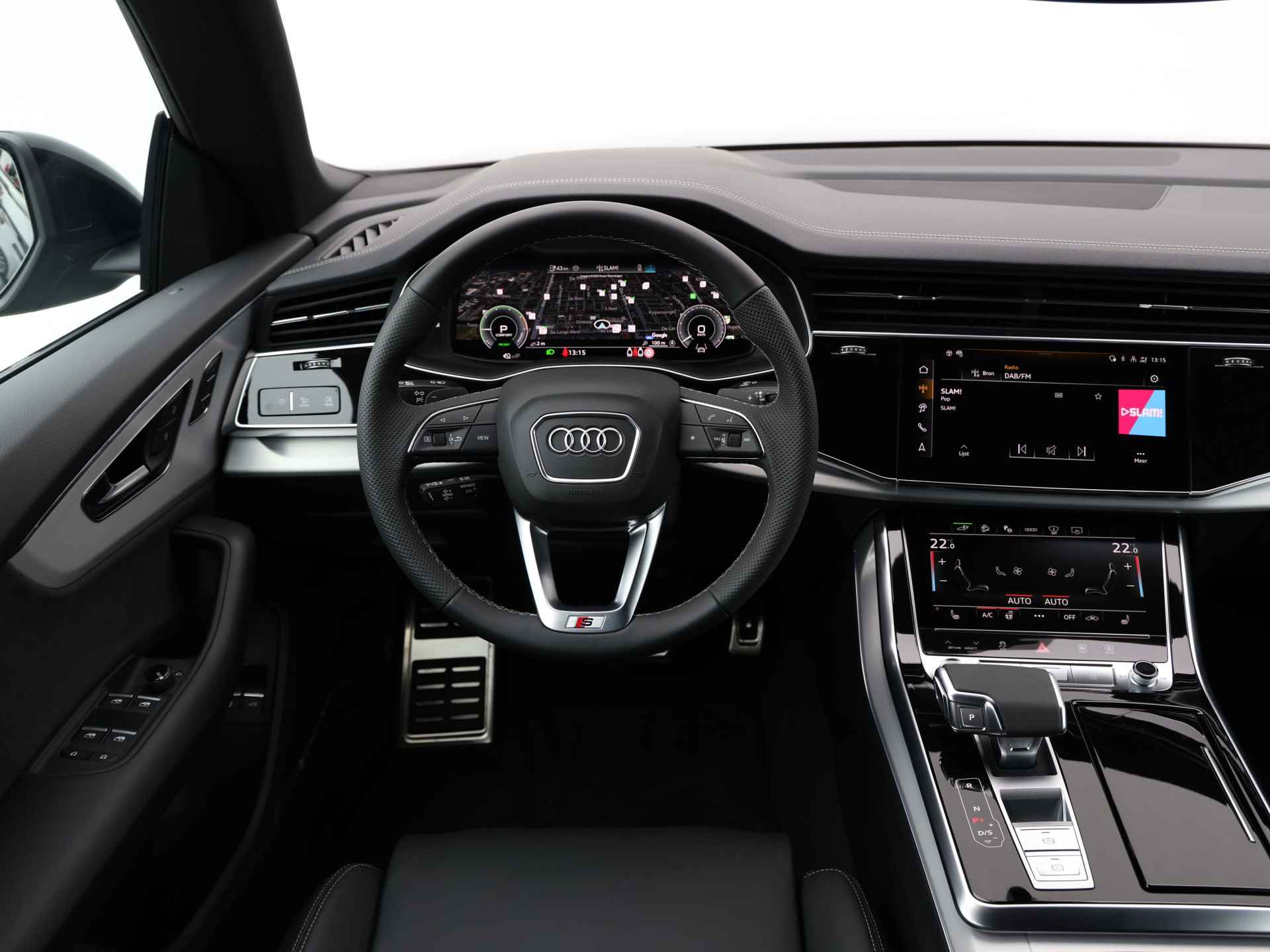 Audi Q8 60 TFSI e quattro Pro Line S Competition 490pk | vierwielsturing | B&O | Pano | 23" | Servo | HUD | 360° camera | Stoelverwarming | Trekhaak | Supersport | OLED - 24/48