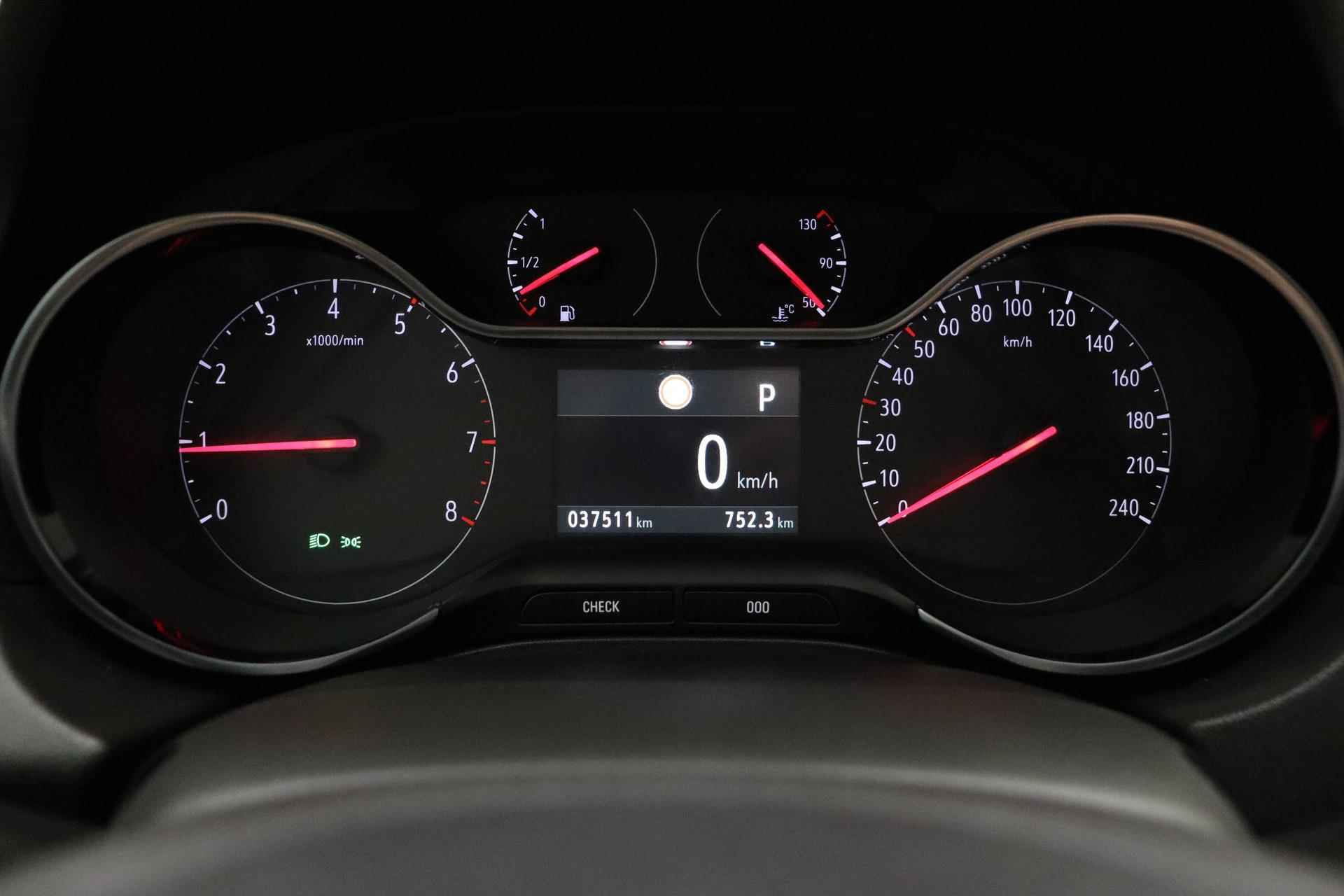 Opel Grandland X 1.2 Turbo Elegance 130 PK Automaat | Navigatie via Apple Carplay | Camera | Lichtmetalen velgen | Stoel & Stuurverwarming | Zwart dak | Getint glas - 32/37