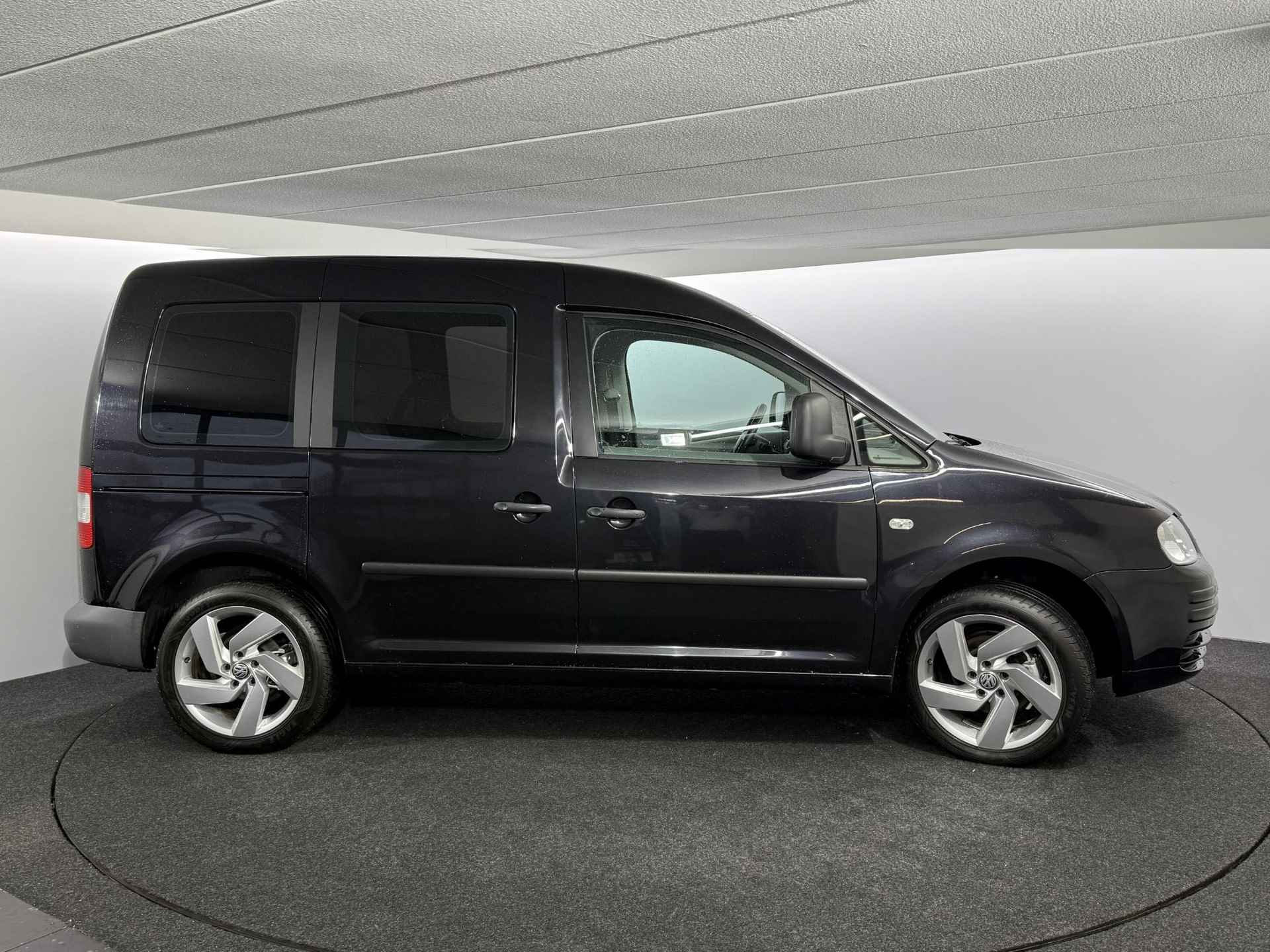 Volkswagen Caddy 1.4 Comfortline Rolstoel vervoer / benzine / 4 persoons / 58.000km - 4/23