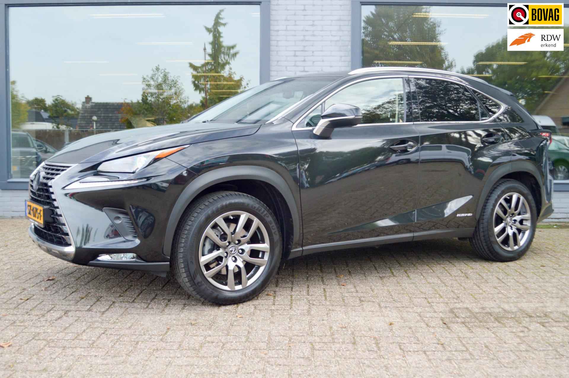 Lexus NX 300h AWD Luxury Line | Hybrid | Automaat | Trekhaak | Leder - 1/36