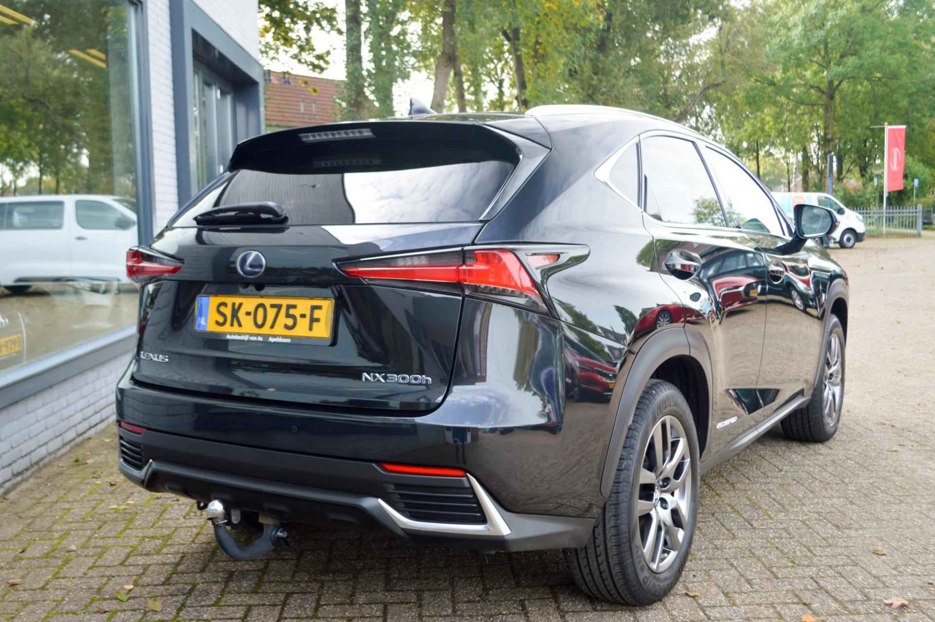 Lexus NX 300h AWD Luxury Line | Hybrid | Automaat | Trekhaak | Leder - 23/36