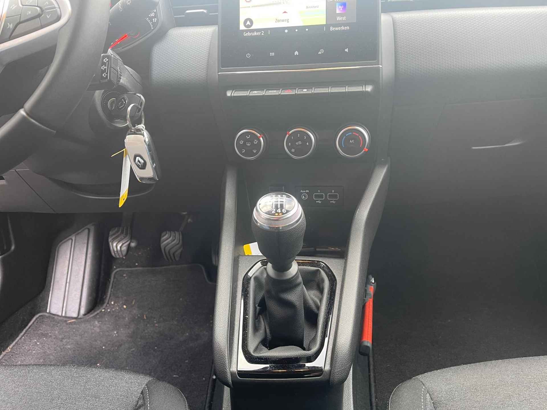 Renault Clio 1.0 TCe Bi-Fuel Zen NAVI AIRCO APPLE CARPLAY ANDROID AUTO CRUISE CONTROLE LPG/BENZINE DEALER ONDERHOUDEN - 7/15