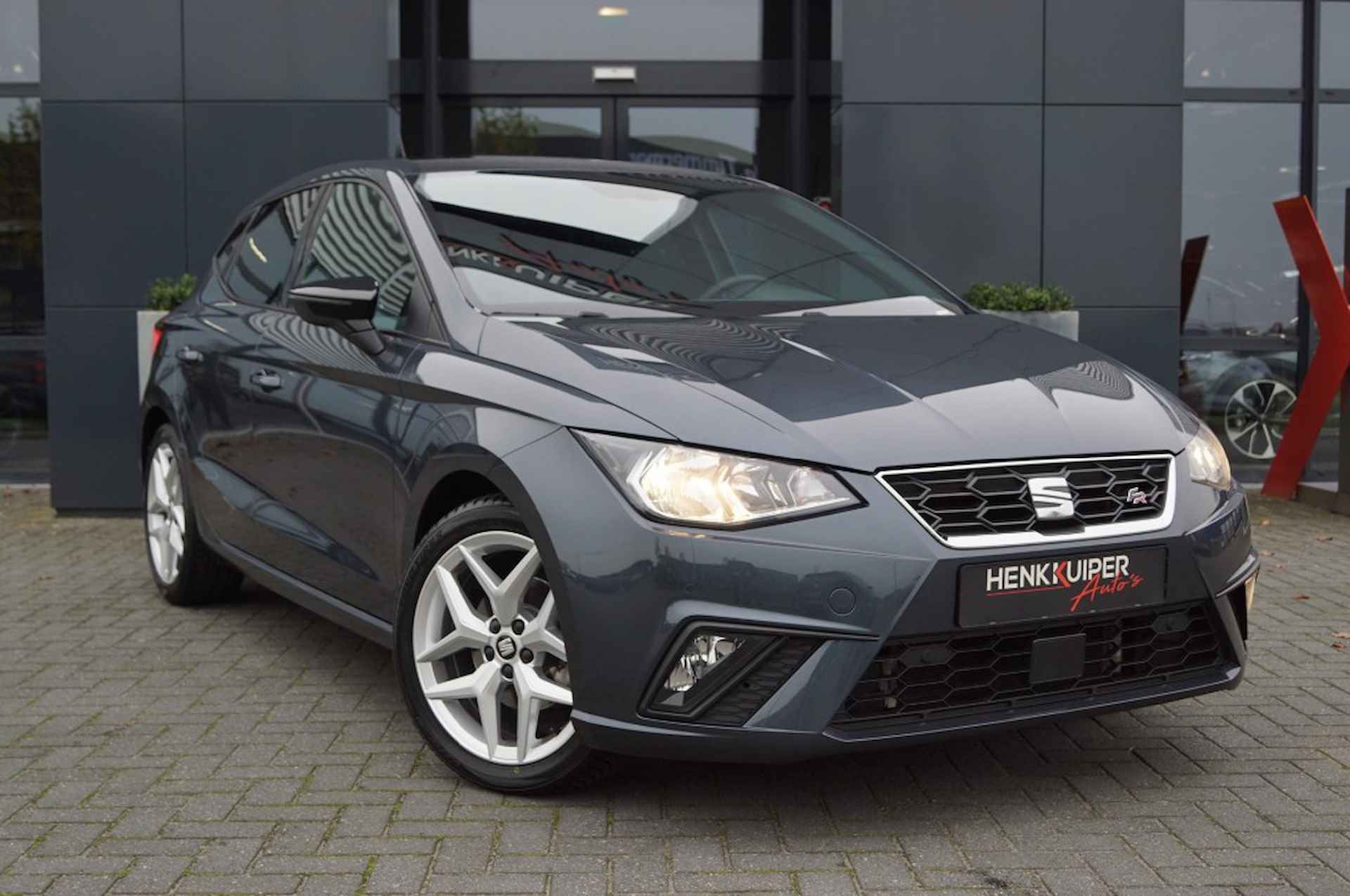 SEAT Ibiza 1.0 TSI FR 115pk / Navi / Beats / ACC /Sportstoel Leer/alcantara - 10/47