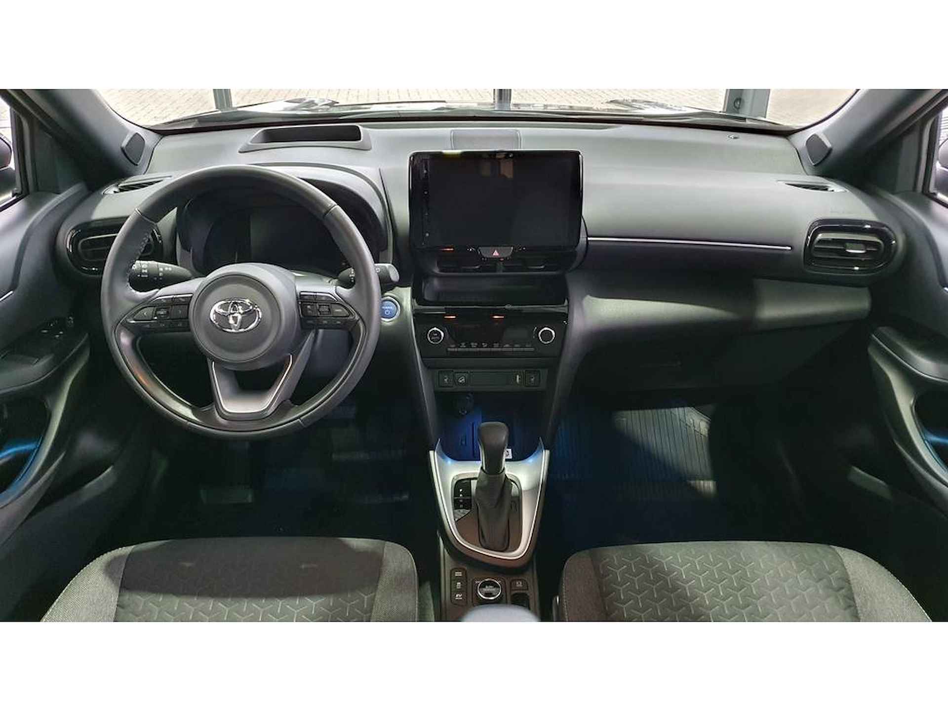 Toyota Yaris Cross 1.5 Style AWD Panoramad Navi Head up display - 7/24