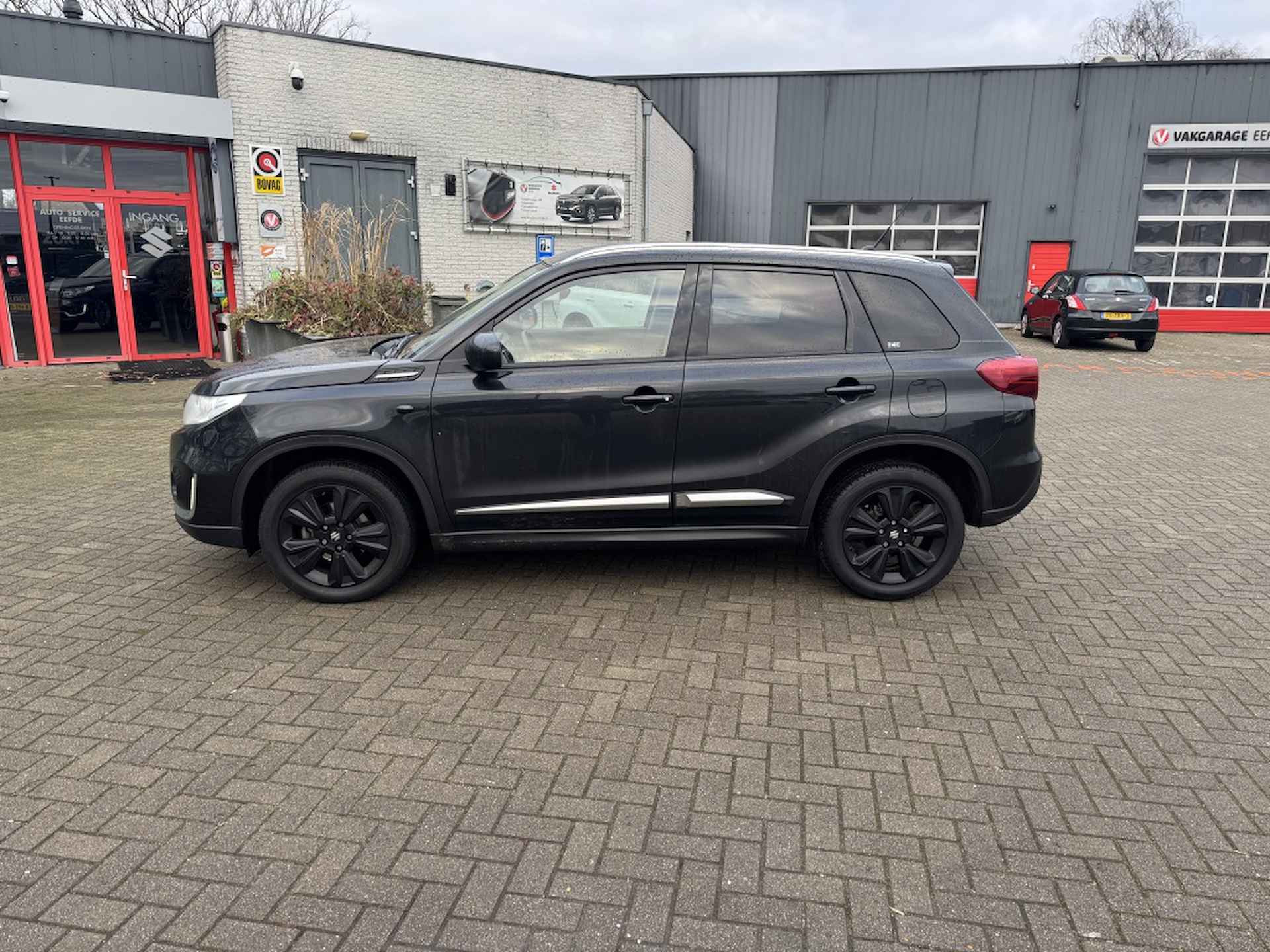 Suzuki Vitara 1.0 Boosterjet Select / navigatie / All season banden /1e eigena - 2/15